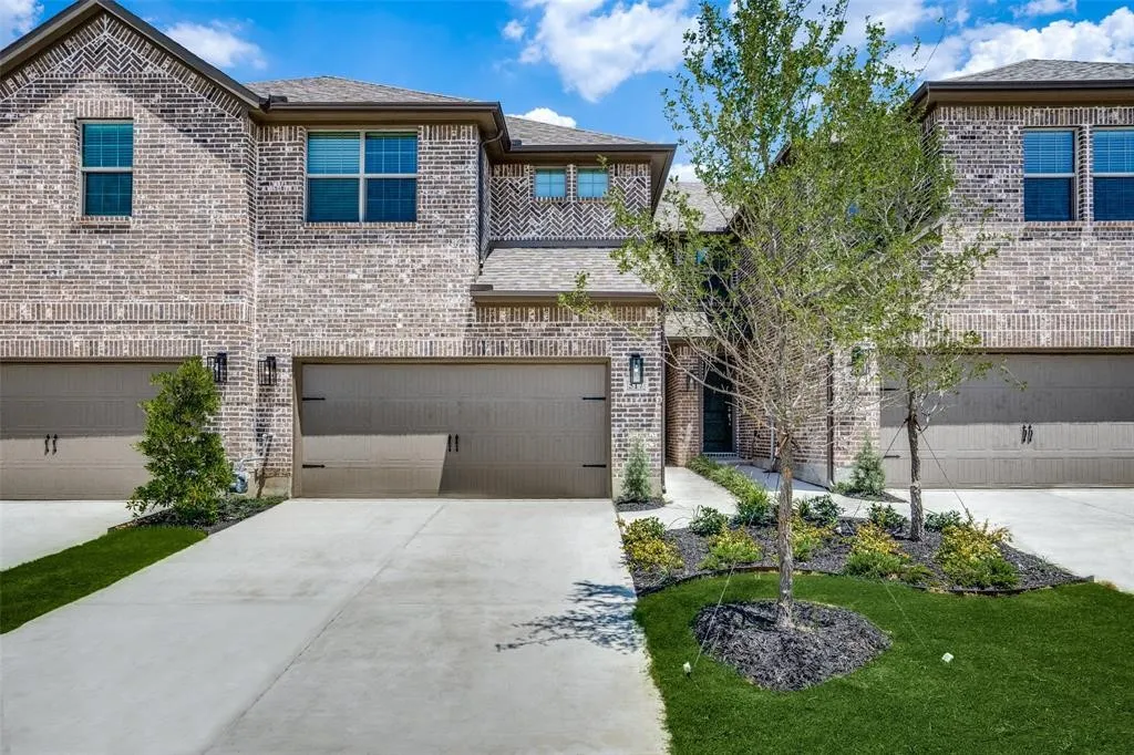 Townhouse For Rent in Collin County , 517 sequoia Street, Allen, Texas 75002, 3 Bedroom, 3 Bathroom, 2 Garage spaces, 1,975 Sqft, built in 2021, mls#21378161, Real Estate Agent in Allen, Homes For Rent in Collin county, Homes For Rent in Allen, Realtor in Allen Texas, Real Estate Brokerage Independent Realty Texas, Luminita Cordes Realtor