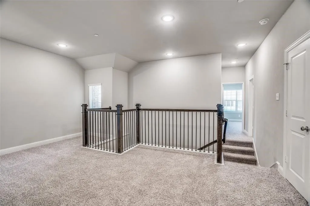 Townhouse For Rent in Collin County , 517 sequoia Street, Allen, Texas 75002, 3 Bedroom, 3 Bathroom, 2 Garage spaces, 1,975 Sqft, built in 2021, mls#21378161, Real Estate Agent in Allen, Homes For Rent in Collin county, Homes For Rent in Allen, Realtor in Allen Texas, Real Estate Brokerage Independent Realty Texas, Luminita Cordes Realtor