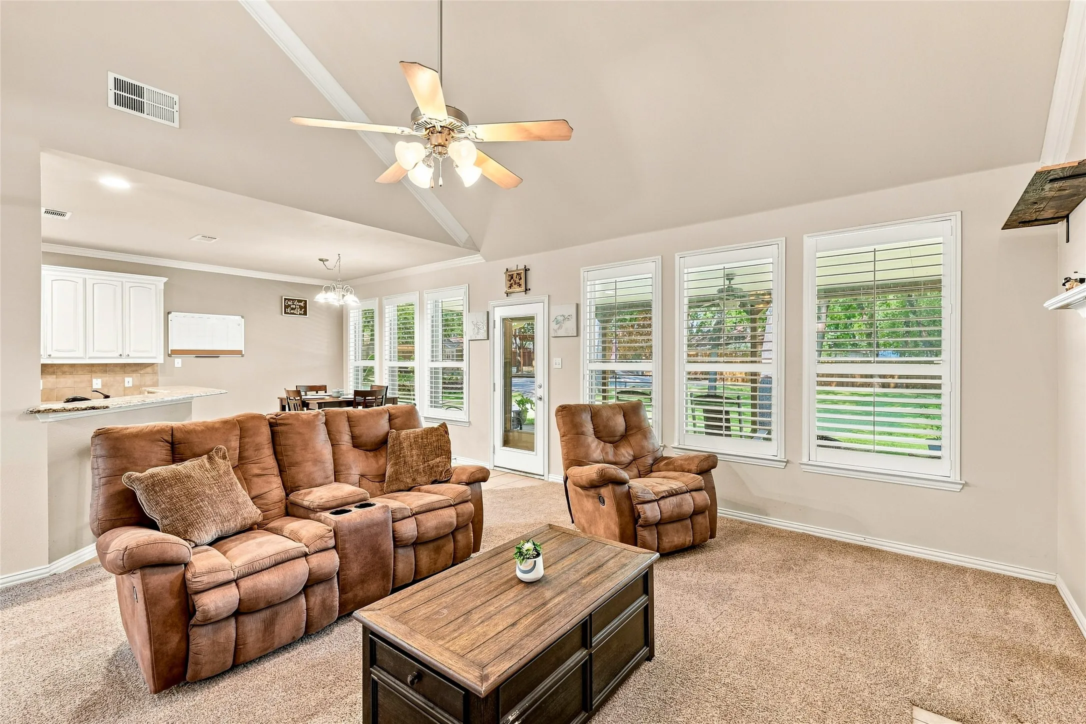 Single Family Residence For Sale in Tarrant County , 1565 Flying Jib Drive, Azle, Texas 76020, 4 Bedroom, 4 Bathroom, 2 Garage spaces, 2,578 Sqft, built in 2002, mls#21364340, Real Estate Agent in Azle, Homes For Sale in Tarrant county, Homes For Sale in Azle, Realtor in Azle Texas, Real Estate Brokerage Independent Realty Texas, Luminita Cordes Realtor