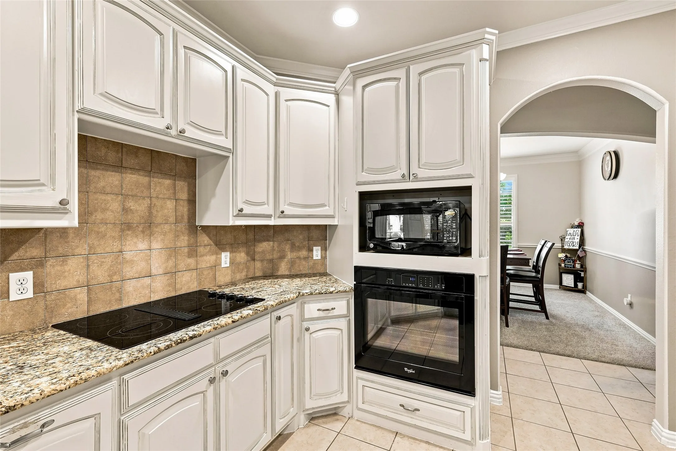 Single Family Residence For Sale in Tarrant County , 1565 Flying Jib Drive, Azle, Texas 76020, 4 Bedroom, 4 Bathroom, 2 Garage spaces, 2,578 Sqft, built in 2002, mls#21364340, Real Estate Agent in Azle, Homes For Sale in Tarrant county, Homes For Sale in Azle, Realtor in Azle Texas, Real Estate Brokerage Independent Realty Texas, Luminita Cordes Realtor