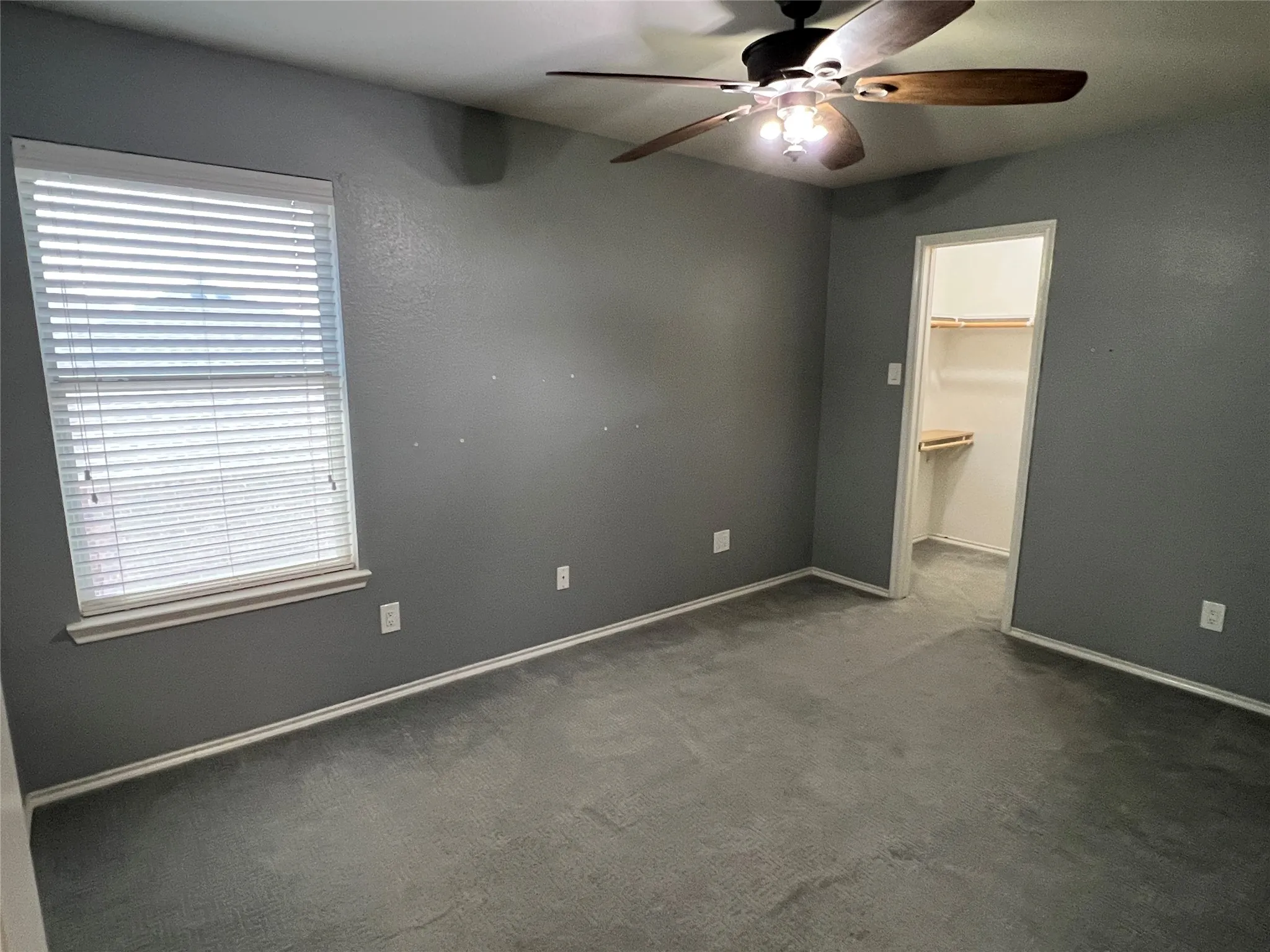 Single Family Residence For Sale in Rockwall County , 2800 Redwood Street, Royse City, Texas 75189, 4 Bedroom, 3 Bathroom, 2 Garage spaces, 2,068 Sqft, built in 2007, mls#21378157, Real Estate Agent in Royse City, Homes For Sale in Rockwall county, Homes For Sale in Royse City, Realtor in Royse City Texas, Real Estate Brokerage Independent Realty Texas, Luminita Cordes Realtor