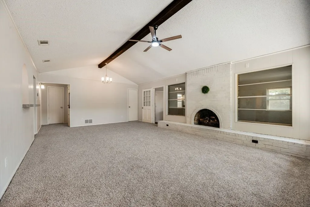 Single Family Residence For Rent in Dallas County , 5508 Flamingo Drive, Rowlett, Texas 75089, 3 Bedroom, 2 Bathroom, Garage spaces, 1,900 Sqft, built in 1973, mls#21378180, Real Estate Agent in Rowlett, Homes For Rent in Dallas county, Homes For Rent in Rowlett, Realtor in Rowlett Texas, Real Estate Brokerage Independent Realty Texas, Luminita Cordes Realtor