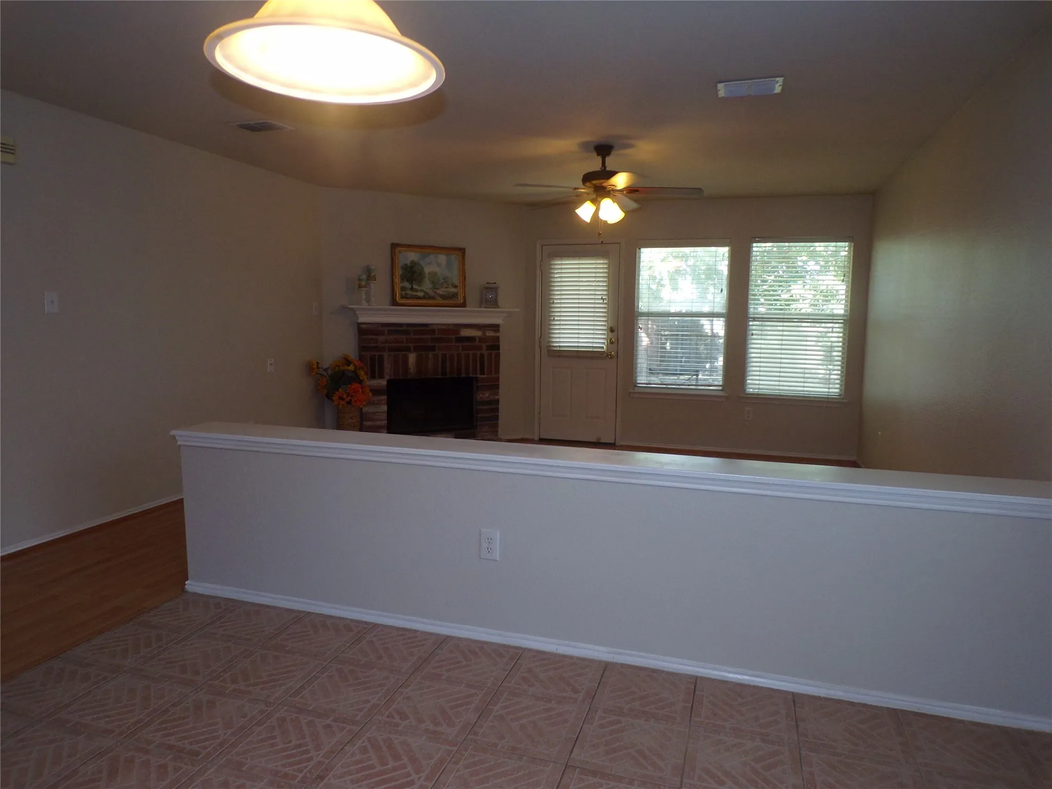 Single Family Residence For Rent in Collin County , 2612 Sierra Drive, Mc Kinney, Texas 75071, 3 Bedroom, 2 Bathroom, 2 Garage spaces, 1,444 Sqft, built in 2002, mls#21378182, Real Estate Agent in Mc Kinney, Homes For Rent in Collin county, Homes For Rent in Mc Kinney, Realtor in Mc Kinney Texas, Real Estate Brokerage Independent Realty Texas, Luminita Cordes Realtor