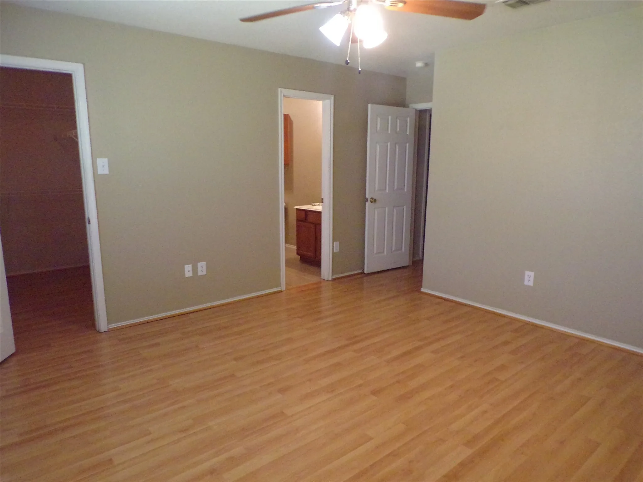 Single Family Residence For Rent in Collin County , 2612 Sierra Drive, Mc Kinney, Texas 75071, 3 Bedroom, 2 Bathroom, 2 Garage spaces, 1,444 Sqft, built in 2002, mls#21378182, Real Estate Agent in Mc Kinney, Homes For Rent in Collin county, Homes For Rent in Mc Kinney, Realtor in Mc Kinney Texas, Real Estate Brokerage Independent Realty Texas, Luminita Cordes Realtor