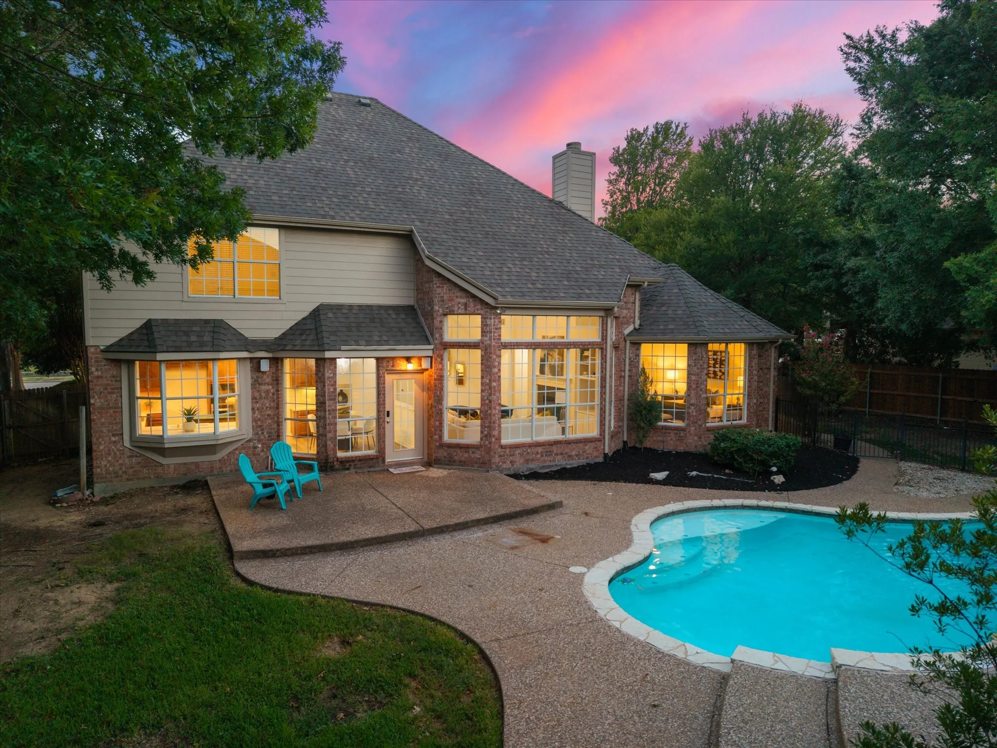 Single Family Residence For Sale in Tarrant County , 815 Forest Lakes Drive, Keller, Texas 76248, 4 Bedroom, 4 Bathroom, 3 Garage spaces, 3,474 Sqft, built in 1999, mls#21378196, Real Estate Agent in Keller, Homes For Sale in Tarrant county, Homes For Sale in Keller, Realtor in Keller Texas, Real Estate Brokerage Independent Realty Texas, Luminita Cordes Realtor