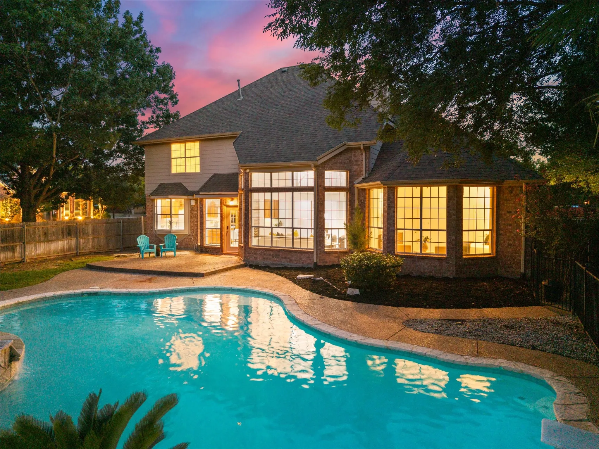 Single Family Residence For Sale in Tarrant County , 815 Forest Lakes Drive, Keller, Texas 76248, 4 Bedroom, 4 Bathroom, 3 Garage spaces, 3,474 Sqft, built in 1999, mls#21378196, Real Estate Agent in Keller, Homes For Sale in Tarrant county, Homes For Sale in Keller, Realtor in Keller Texas, Real Estate Brokerage Independent Realty Texas, Luminita Cordes Realtor