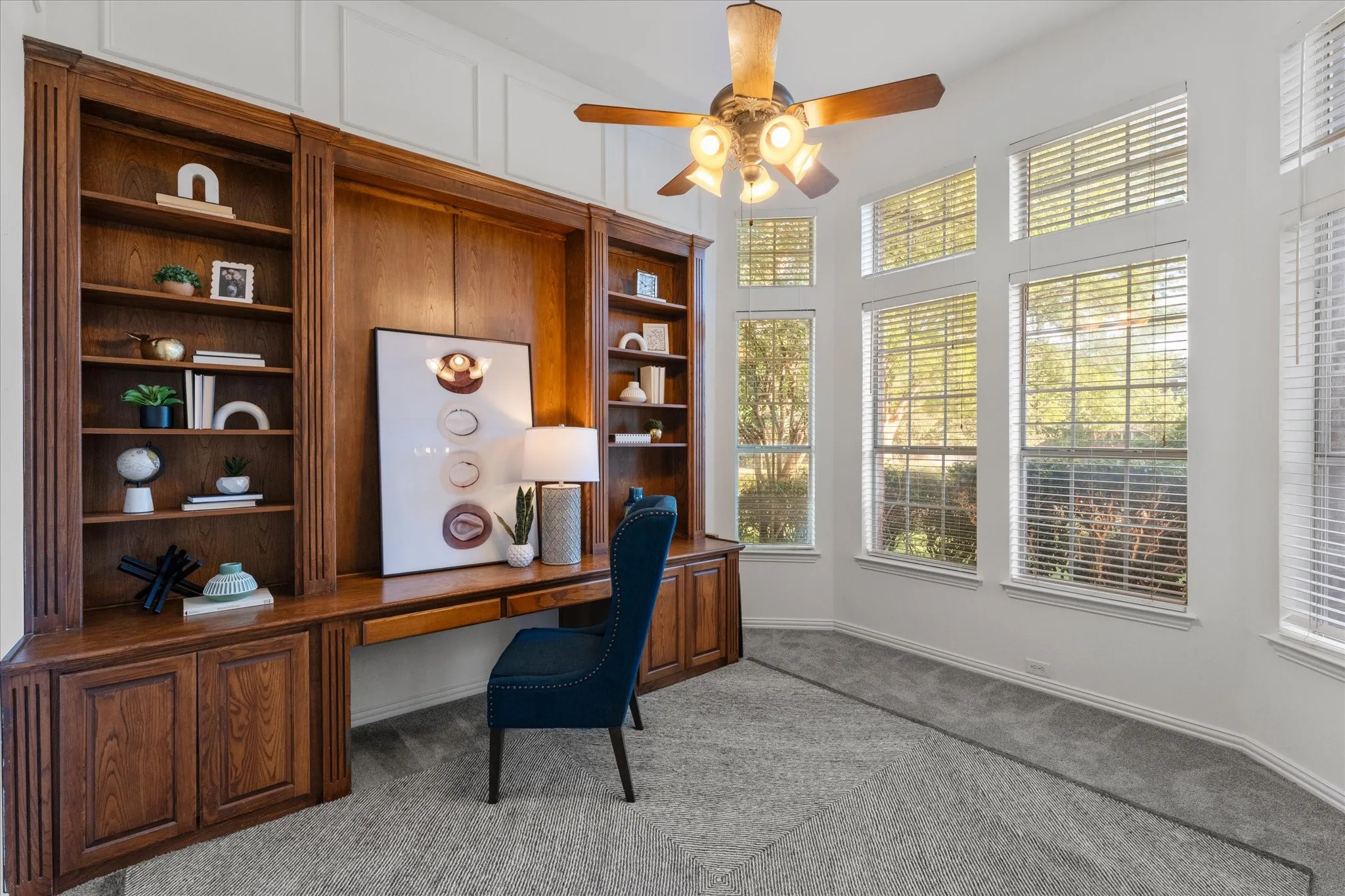 Single Family Residence For Sale in Tarrant County , 815 Forest Lakes Drive, Keller, Texas 76248, 4 Bedroom, 4 Bathroom, 3 Garage spaces, 3,474 Sqft, built in 1999, mls#21378196, Real Estate Agent in Keller, Homes For Sale in Tarrant county, Homes For Sale in Keller, Realtor in Keller Texas, Real Estate Brokerage Independent Realty Texas, Luminita Cordes Realtor