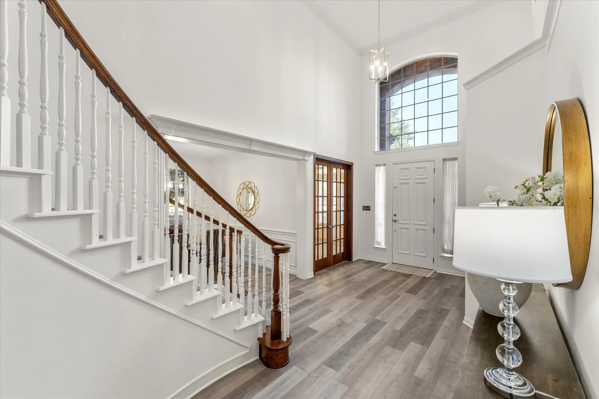 Single Family Residence For Sale in Tarrant County , 815 Forest Lakes Drive, Keller, Texas 76248, 4 Bedroom, 4 Bathroom, 3 Garage spaces, 3,474 Sqft, built in 1999, mls#21378196, Real Estate Agent in Keller, Homes For Sale in Tarrant county, Homes For Sale in Keller, Realtor in Keller Texas, Real Estate Brokerage Independent Realty Texas, Luminita Cordes Realtor