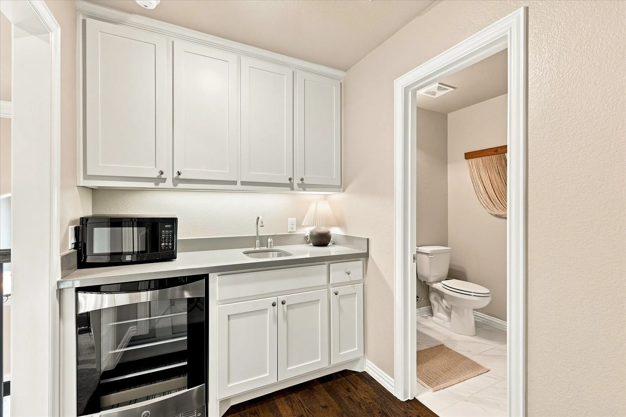 Single Family Residence For Sale in Denton County , 6309 Willow Ridge Trail, Flower Mound, Texas 76226, 4 Bedroom, 4 Bathroom, 3 Garage spaces, 3,161 Sqft, built in 2015, mls#21373254, Real Estate Agent in Flower Mound, Homes For Sale in Denton county, Homes For Sale in Flower Mound, Realtor in Flower Mound Texas, Real Estate Brokerage Independent Realty Texas, Luminita Cordes Realtor