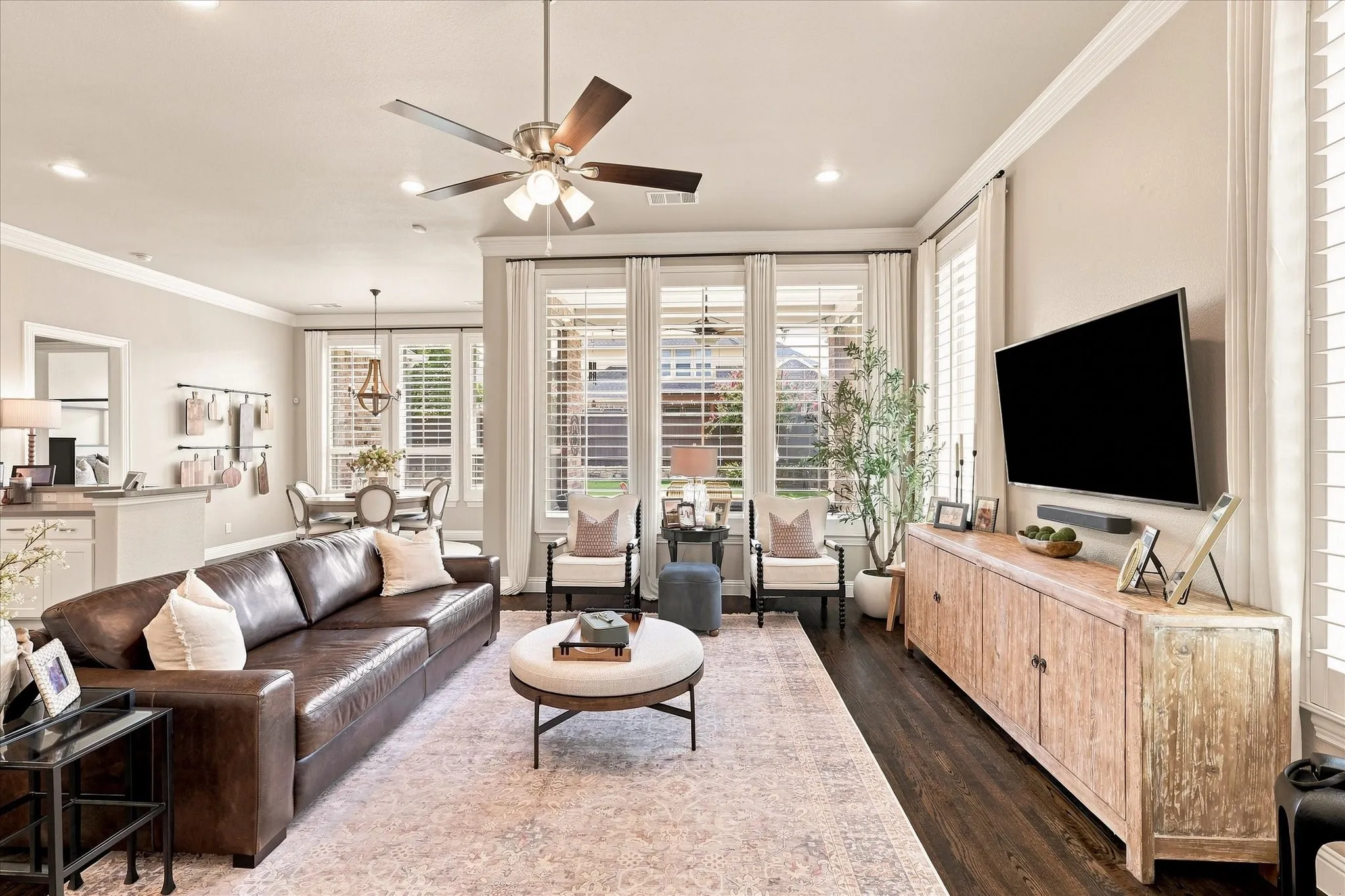 Single Family Residence For Sale in Denton County , 6309 Willow Ridge Trail, Flower Mound, Texas 76226, 4 Bedroom, 4 Bathroom, 3 Garage spaces, 3,161 Sqft, built in 2015, mls#21373254, Real Estate Agent in Flower Mound, Homes For Sale in Denton county, Homes For Sale in Flower Mound, Realtor in Flower Mound Texas, Real Estate Brokerage Independent Realty Texas, Luminita Cordes Realtor