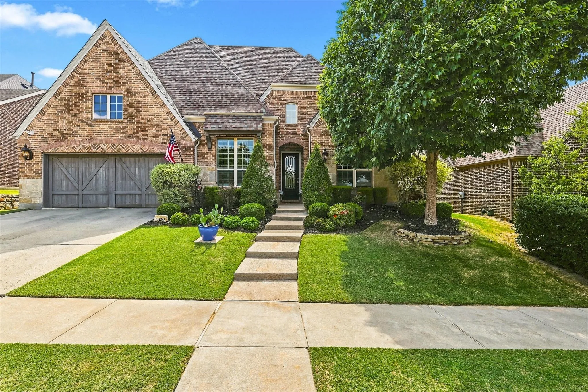 Single Family Residence For Sale in Denton County , 6309 Willow Ridge Trail, Flower Mound, Texas 76226, 4 Bedroom, 4 Bathroom, 3 Garage spaces, 3,161 Sqft, built in 2015, mls#21373254, Real Estate Agent in Flower Mound, Homes For Sale in Denton county, Homes For Sale in Flower Mound, Realtor in Flower Mound Texas, Real Estate Brokerage Independent Realty Texas, Luminita Cordes Realtor