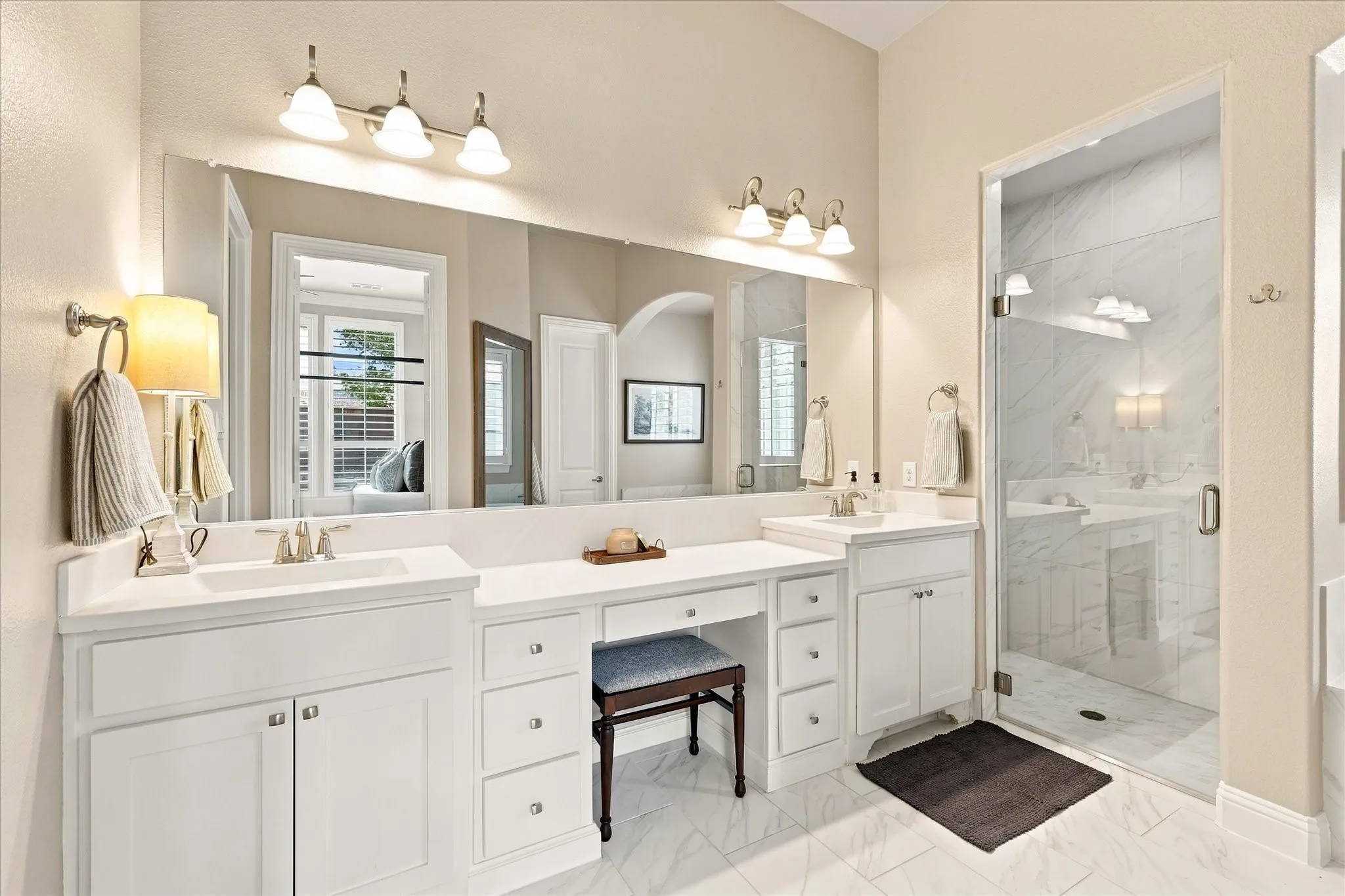 Single Family Residence For Sale in Denton County , 6309 Willow Ridge Trail, Flower Mound, Texas 76226, 4 Bedroom, 4 Bathroom, 3 Garage spaces, 3,161 Sqft, built in 2015, mls#21373254, Real Estate Agent in Flower Mound, Homes For Sale in Denton county, Homes For Sale in Flower Mound, Realtor in Flower Mound Texas, Real Estate Brokerage Independent Realty Texas, Luminita Cordes Realtor