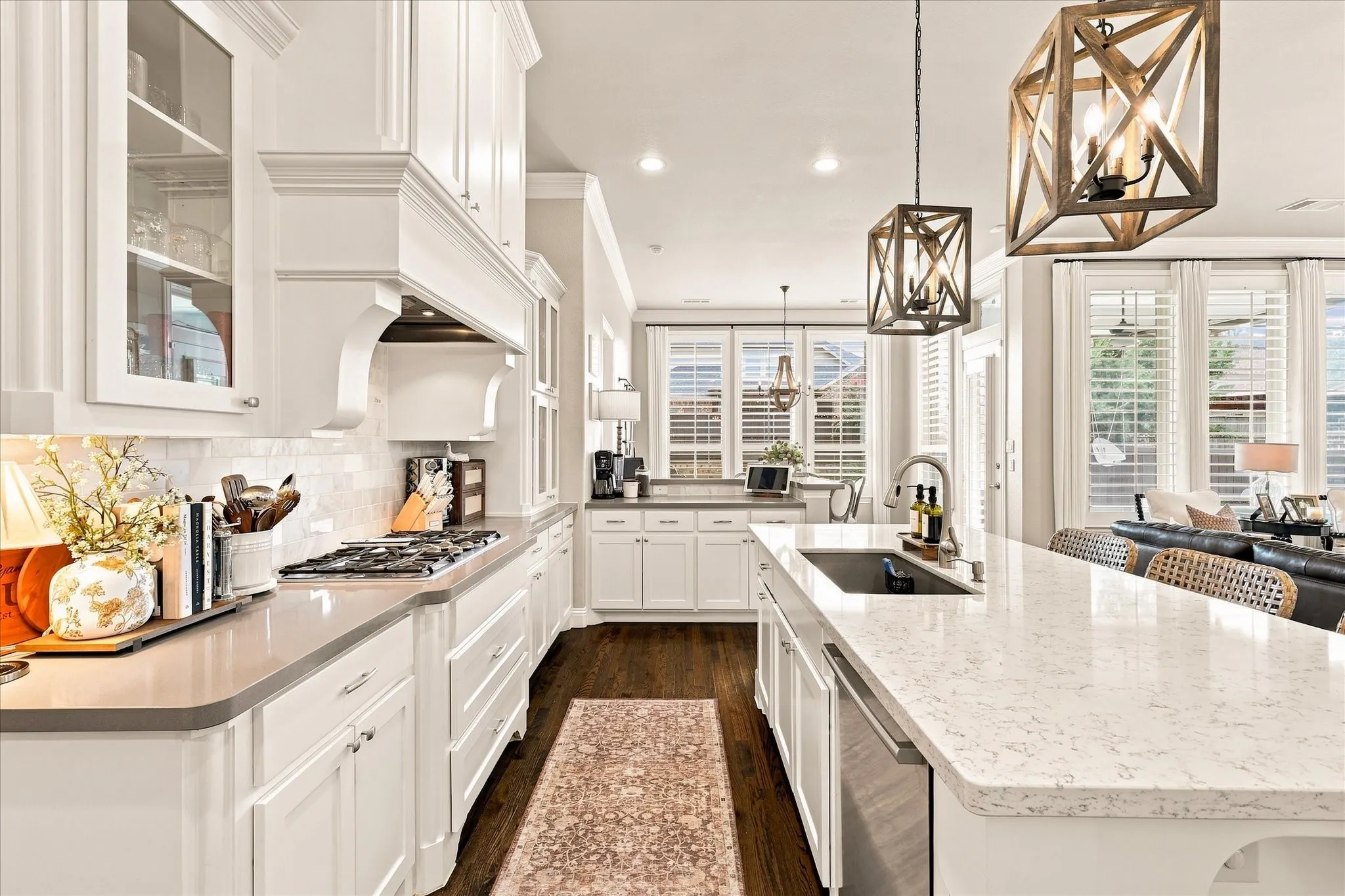 Single Family Residence For Sale in Denton County , 6309 Willow Ridge Trail, Flower Mound, Texas 76226, 4 Bedroom, 4 Bathroom, 3 Garage spaces, 3,161 Sqft, built in 2015, mls#21373254, Real Estate Agent in Flower Mound, Homes For Sale in Denton county, Homes For Sale in Flower Mound, Realtor in Flower Mound Texas, Real Estate Brokerage Independent Realty Texas, Luminita Cordes Realtor