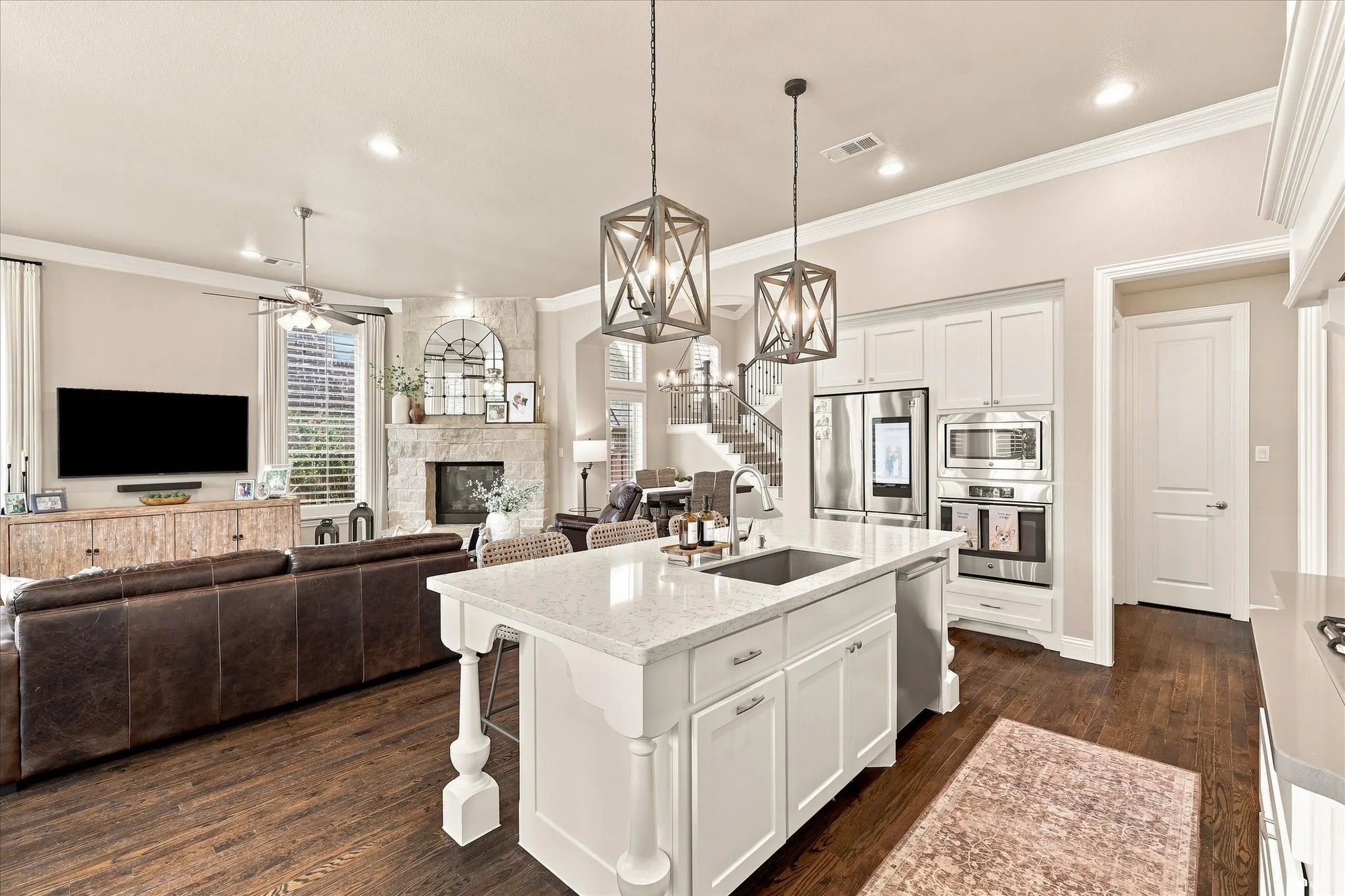 Single Family Residence For Sale in Denton County , 6309 Willow Ridge Trail, Flower Mound, Texas 76226, 4 Bedroom, 4 Bathroom, 3 Garage spaces, 3,161 Sqft, built in 2015, mls#21373254, Real Estate Agent in Flower Mound, Homes For Sale in Denton county, Homes For Sale in Flower Mound, Realtor in Flower Mound Texas, Real Estate Brokerage Independent Realty Texas, Luminita Cordes Realtor