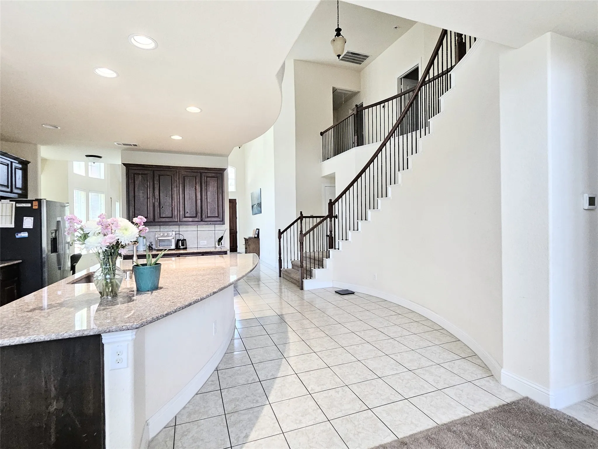 Single Family Residence For Sale in Collin County , 608 Jagged Way, Plano, Texas 75074, 5 Bedroom, 5 Bathroom, 2 Garage spaces, 3,968 Sqft, built in 2016, mls#21378206, Real Estate Agent in Plano, Homes For Sale in Collin county, Homes For Sale in Plano, Realtor in Plano Texas, Real Estate Brokerage Independent Realty Texas, Luminita Cordes Realtor