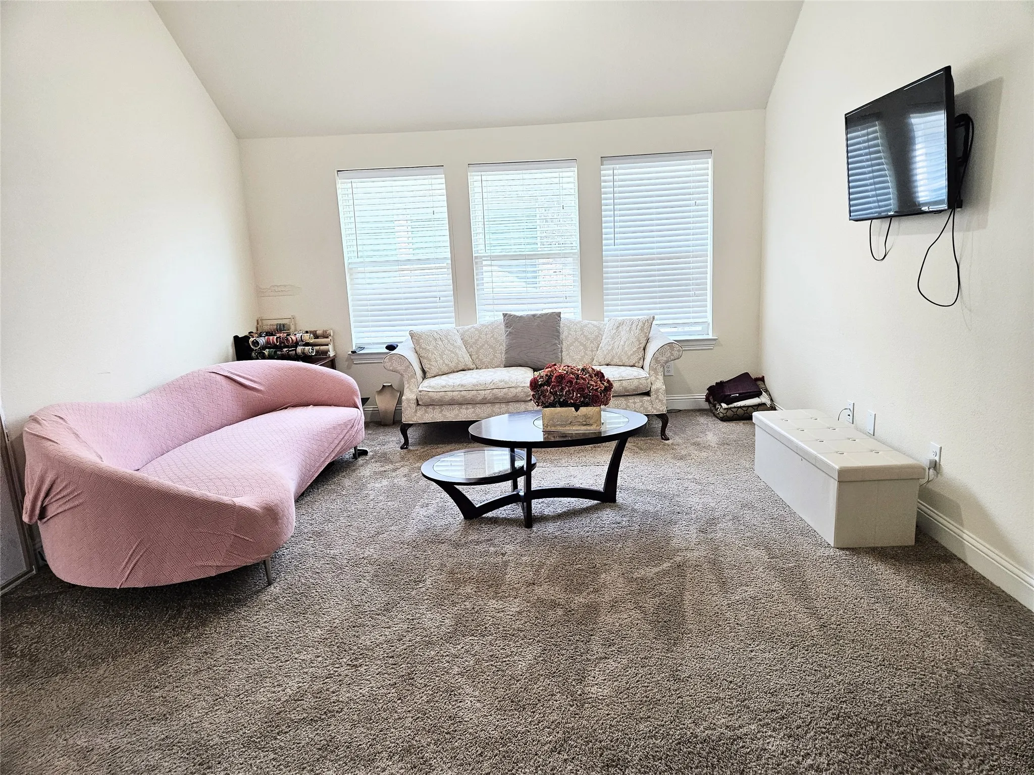 Single Family Residence For Sale in Collin County , 608 Jagged Way, Plano, Texas 75074, 5 Bedroom, 5 Bathroom, 2 Garage spaces, 3,968 Sqft, built in 2016, mls#21378206, Real Estate Agent in Plano, Homes For Sale in Collin county, Homes For Sale in Plano, Realtor in Plano Texas, Real Estate Brokerage Independent Realty Texas, Luminita Cordes Realtor