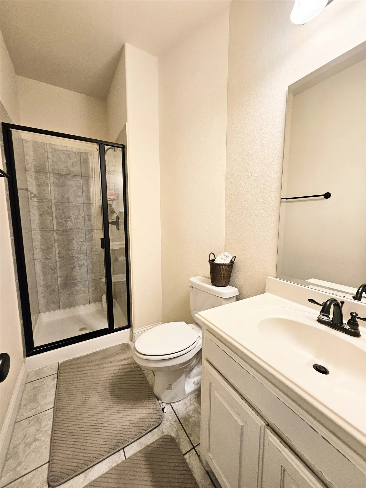 Single Family Residence For Sale in Collin County , 608 Jagged Way, Plano, Texas 75074, 5 Bedroom, 5 Bathroom, 2 Garage spaces, 3,968 Sqft, built in 2016, mls#21378206, Real Estate Agent in Plano, Homes For Sale in Collin county, Homes For Sale in Plano, Realtor in Plano Texas, Real Estate Brokerage Independent Realty Texas, Luminita Cordes Realtor