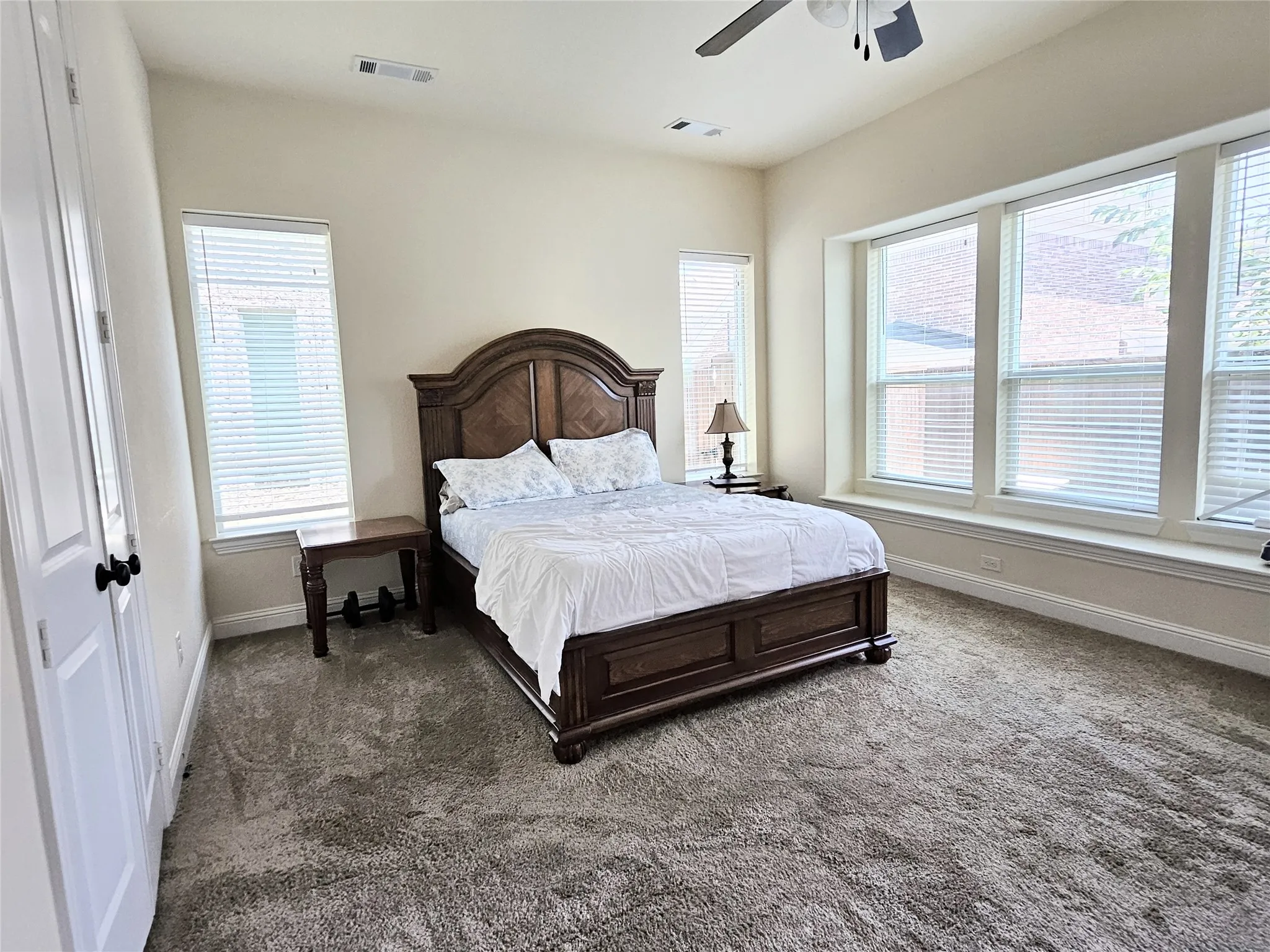 Single Family Residence For Sale in Collin County , 608 Jagged Way, Plano, Texas 75074, 5 Bedroom, 5 Bathroom, 2 Garage spaces, 3,968 Sqft, built in 2016, mls#21378206, Real Estate Agent in Plano, Homes For Sale in Collin county, Homes For Sale in Plano, Realtor in Plano Texas, Real Estate Brokerage Independent Realty Texas, Luminita Cordes Realtor