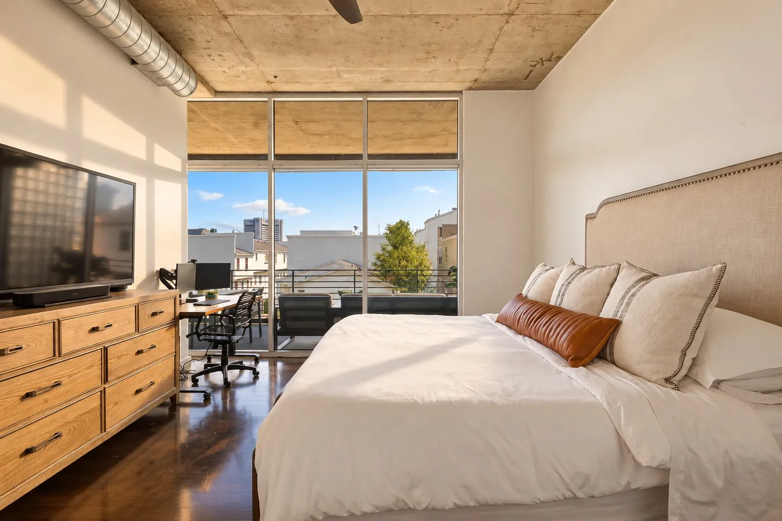 With room for a home office