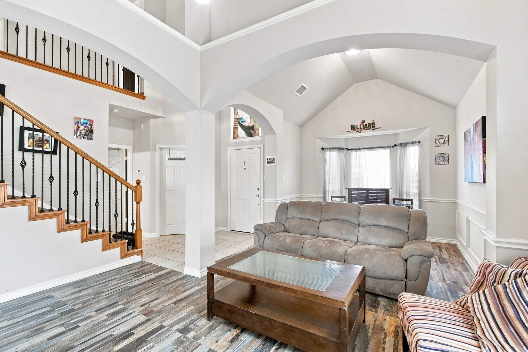Single Family Residence For Sale in Dallas County , 1720 Cattail Creek, De Soto, Texas 75115, 4 Bedroom, 3 Bathroom, 1 Garage spaces, 2,744 Sqft, built in 2002, mls#21378208, Real Estate Agent in De Soto, Homes For Sale in Dallas county, Homes For Sale in De Soto, Realtor in De Soto Texas, Real Estate Brokerage Independent Realty Texas, Luminita Cordes Realtor