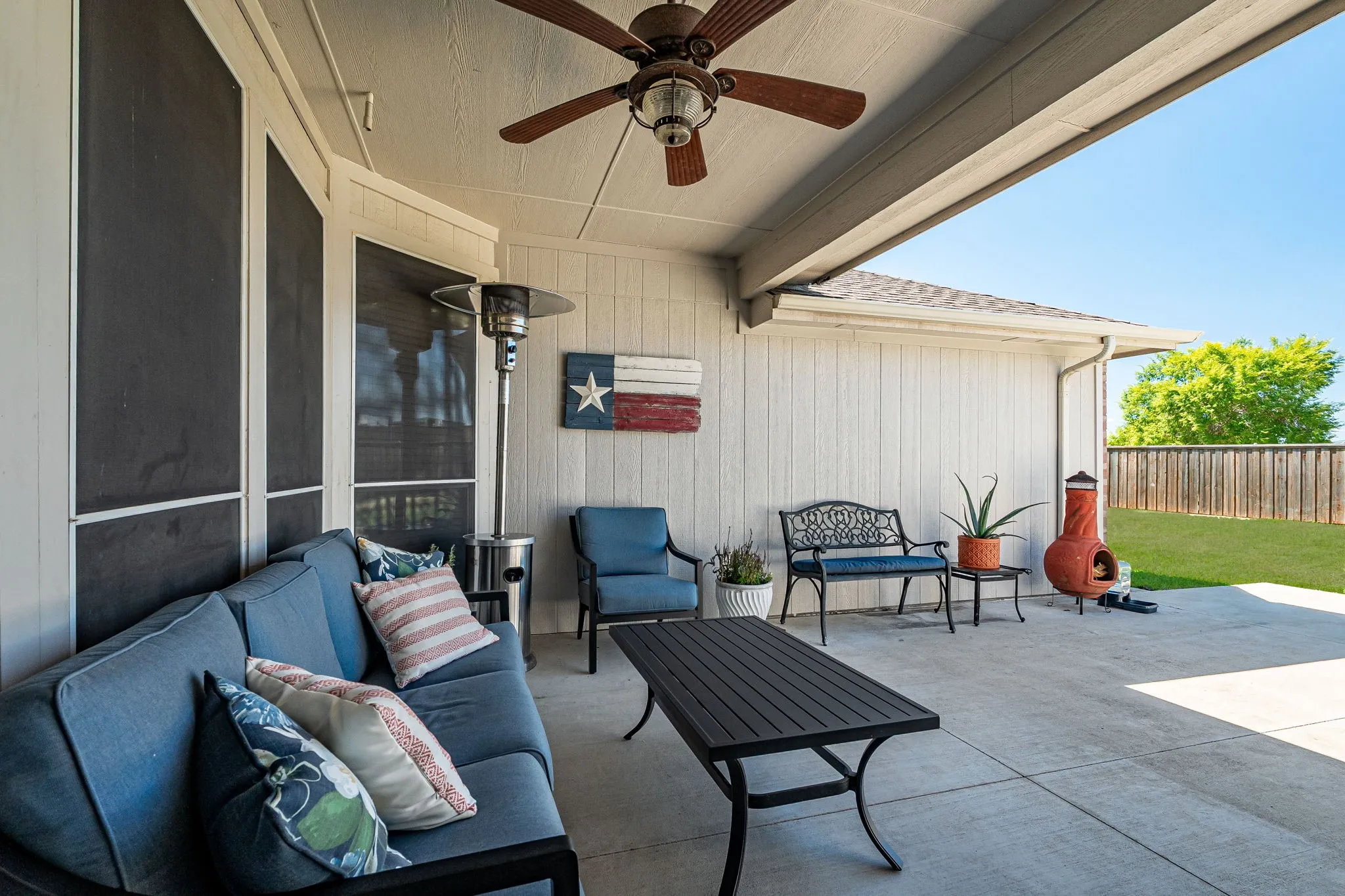 Single Family Residence For Sale in Collin County , 501 Ambrose Drive, Murphy, Texas 75094, 4 Bedroom, 3 Bathroom, 2 Garage spaces, 2,323 Sqft, built in 1999, mls#21376933, Real Estate Agent in Murphy, Homes For Sale in Collin county, Homes For Sale in Murphy, Realtor in Murphy Texas, Real Estate Brokerage Independent Realty Texas, Luminita Cordes Realtor