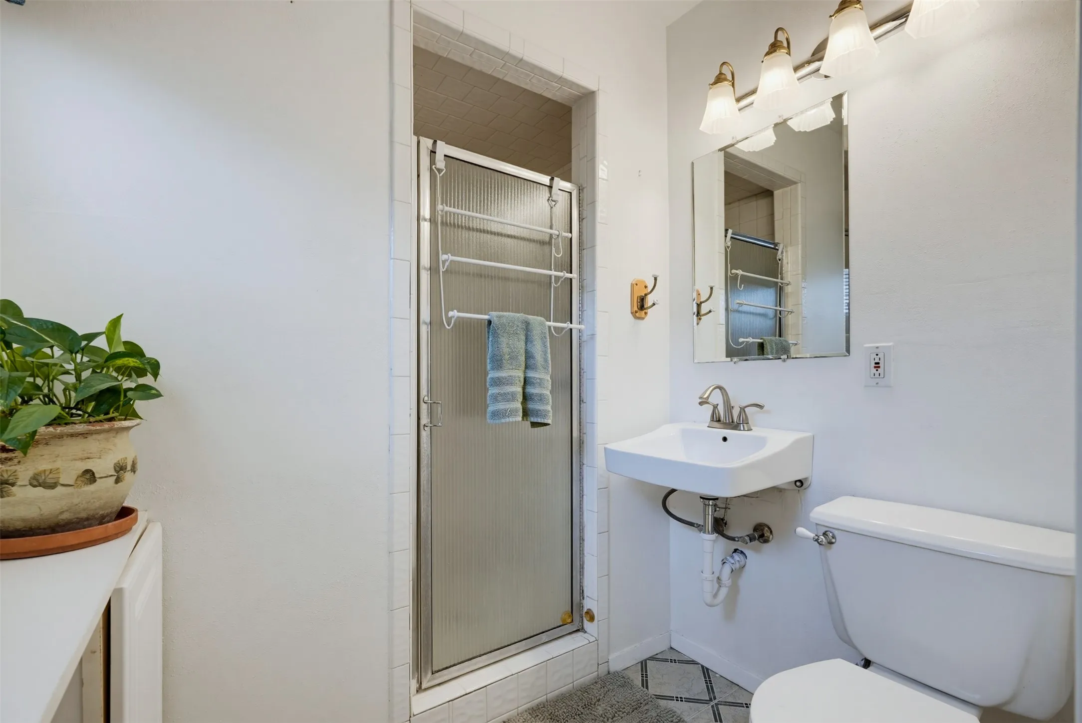 Primary bath