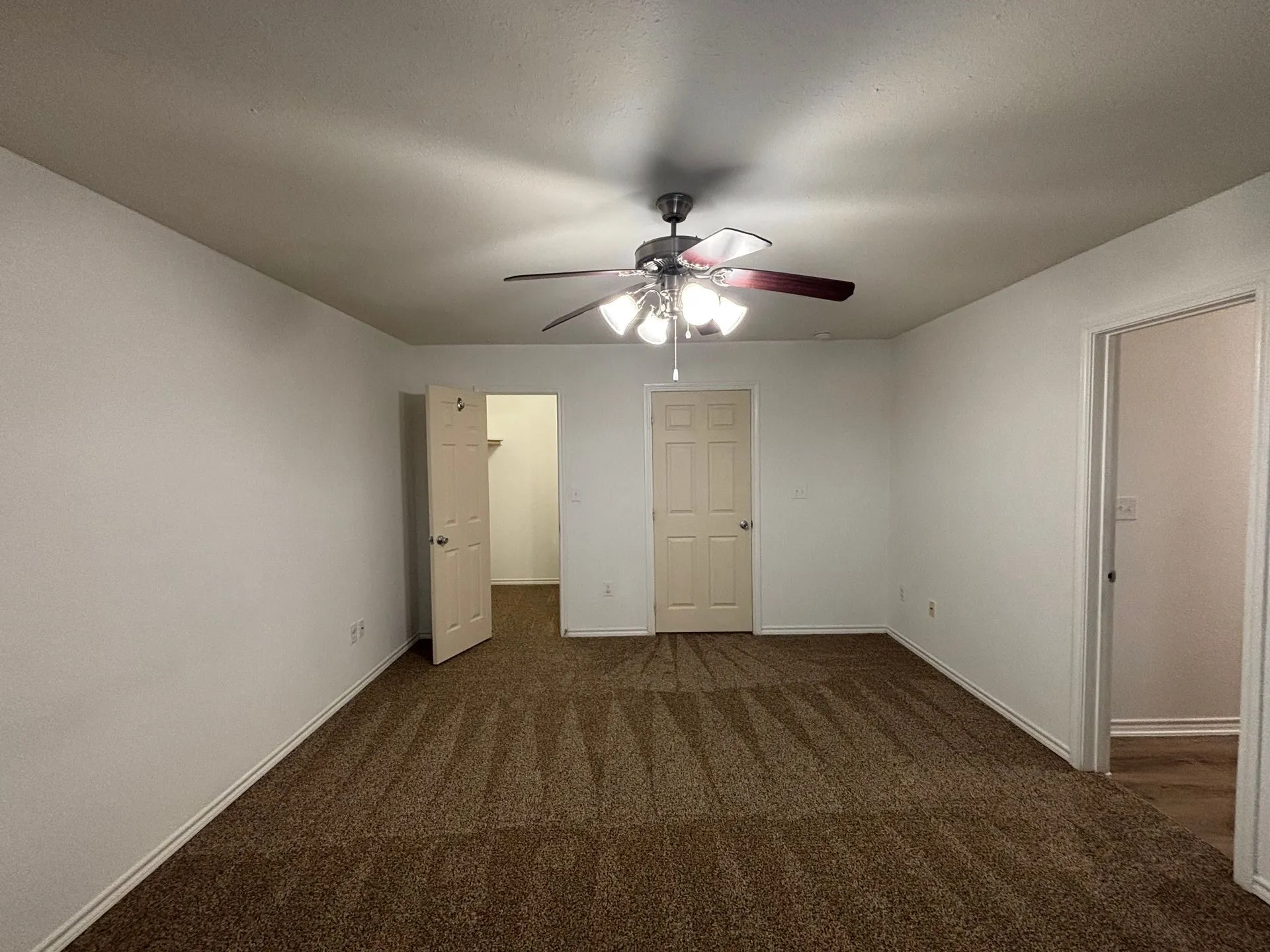 Duplex For Rent in Collin County , 909 Parkplace Ridge, Princeton, Texas 75407, 3 Bedroom, 3 Bathroom, 1 Garage spaces, 1,527 Sqft, built in 2012, mls#21378213, Real Estate Agent in Princeton, Homes For Rent in Collin county, Homes For Rent in Princeton, Realtor in Princeton Texas, Real Estate Brokerage Independent Realty Texas, Luminita Cordes Realtor