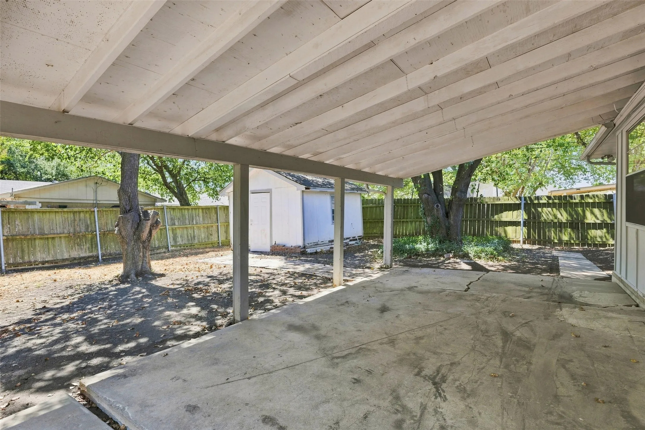 Great back patio for entertaining or relaxing