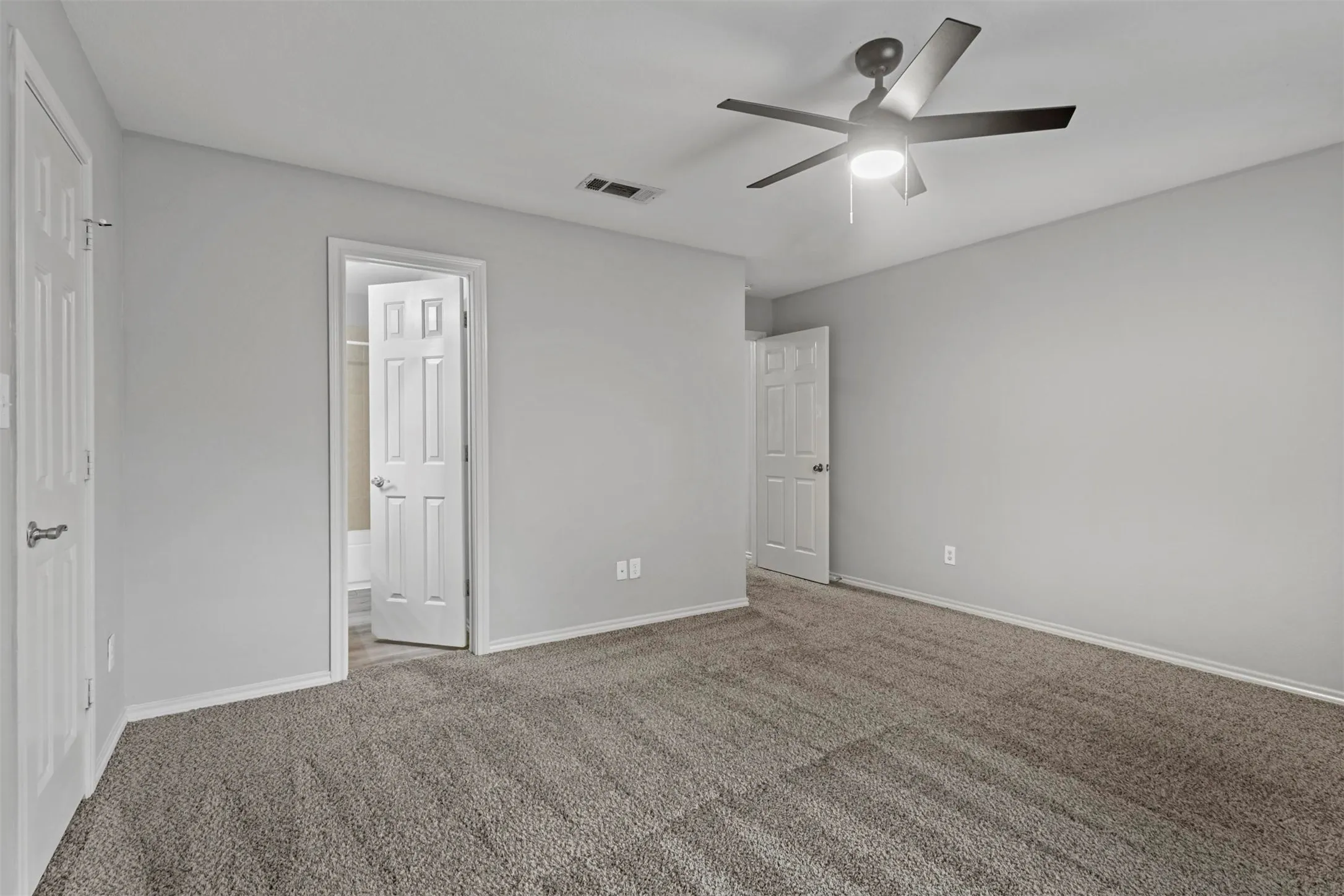 Duplex For Rent in Collin County , 931 Parkplace Ridge, Princeton, Texas 75407, 3 Bedroom, 3 Bathroom, 1 Garage spaces, 1,527 Sqft, built in 2008, mls#21378217, Real Estate Agent in Princeton, Homes For Rent in Collin county, Homes For Rent in Princeton, Realtor in Princeton Texas, Real Estate Brokerage Independent Realty Texas, Luminita Cordes Realtor