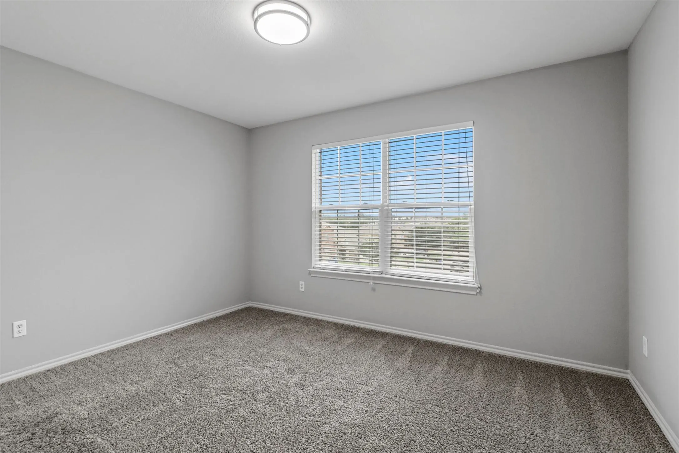 Duplex For Rent in Collin County , 931 Parkplace Ridge, Princeton, Texas 75407, 3 Bedroom, 3 Bathroom, 1 Garage spaces, 1,527 Sqft, built in 2008, mls#21378217, Real Estate Agent in Princeton, Homes For Rent in Collin county, Homes For Rent in Princeton, Realtor in Princeton Texas, Real Estate Brokerage Independent Realty Texas, Luminita Cordes Realtor