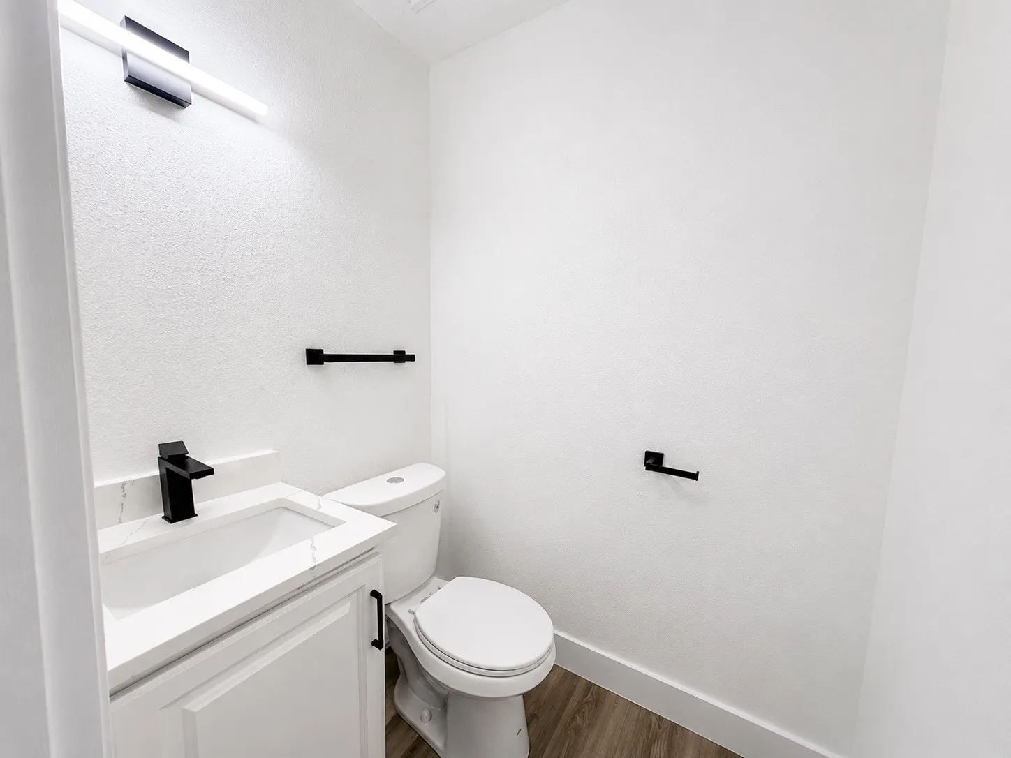 Single Family Residence For Sale in Dallas County , 1323 Crestridge Drive, Mesquite, Texas 75149, 4 Bedroom, 3 Bathroom, 1 Garage spaces, 1,194 Sqft, built in 1956, mls#21378097, Real Estate Agent in Mesquite, Homes For Sale in Dallas county, Homes For Sale in Mesquite, Realtor in Mesquite Texas, Real Estate Brokerage Independent Realty Texas, Luminita Cordes Realtor