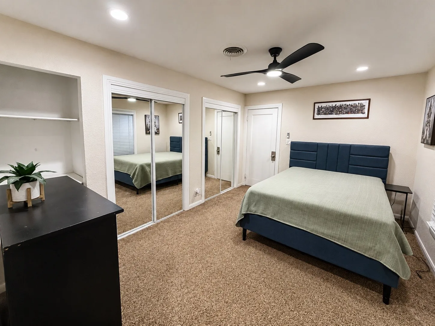 Single Family Residence For Sale in Tarrant County , 4633 Diaz Avenue, Fort Worth, Texas 76107, 2 Bedroom, 2 Bathroom, 1 Garage spaces, 1,387 Sqft, built in 1956, mls#21376943, Real Estate Agent in Fort Worth, Homes For Sale in Tarrant county, Homes For Sale in Fort Worth, Realtor in Fort Worth Texas, Real Estate Brokerage Independent Realty Texas, Luminita Cordes Realtor