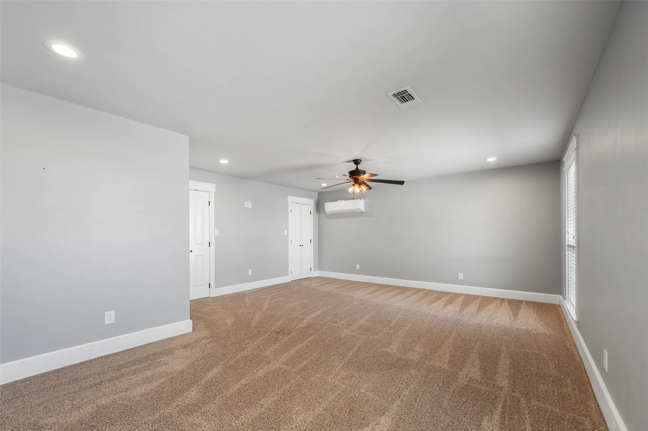 Single Family Residence For Sale in Cooke County , 3949 County Road 302, Muenster, Texas 76252, 4 Bedroom, 2 Bathroom, Garage spaces, 2,052 Sqft, built in 1974, mls#21378227, Real Estate Agent in Muenster, Homes For Sale in Cooke county, Homes For Sale in Muenster, Realtor in Muenster Texas, Real Estate Brokerage Independent Realty Texas, Luminita Cordes Realtor