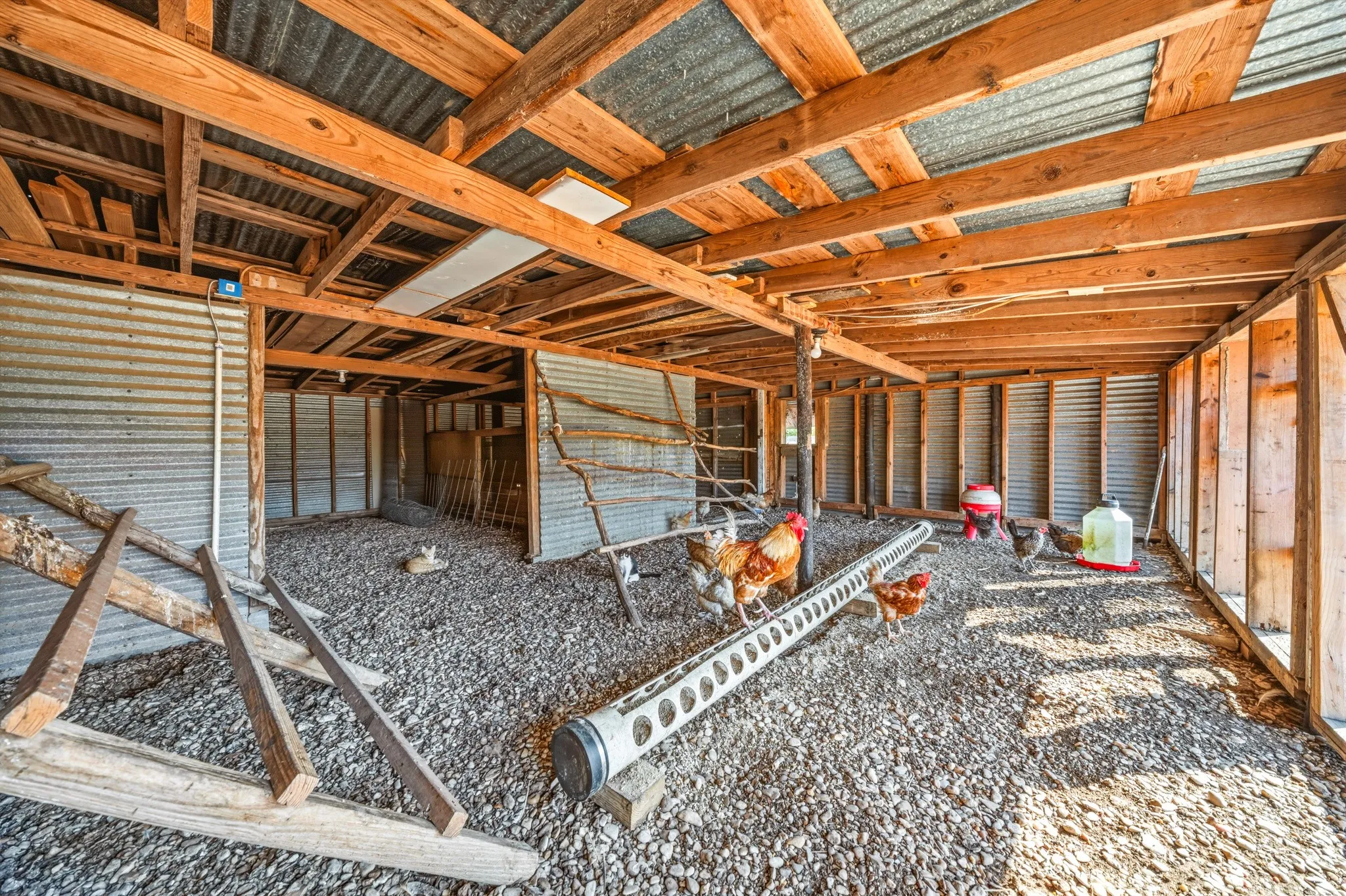 Single Family Residence For Sale in Mc Lennan County , 8707 E Highway 6, Riesel, Texas 76682, 4 Bedroom, 2 Bathroom, Garage spaces, 2,030 Sqft, built in 1977, mls#21377027, Real Estate Agent in Riesel, Homes For Sale in Mc Lennan county, Homes For Sale in Riesel, Realtor in Riesel Texas, Real Estate Brokerage Independent Realty Texas, Luminita Cordes Realtor
