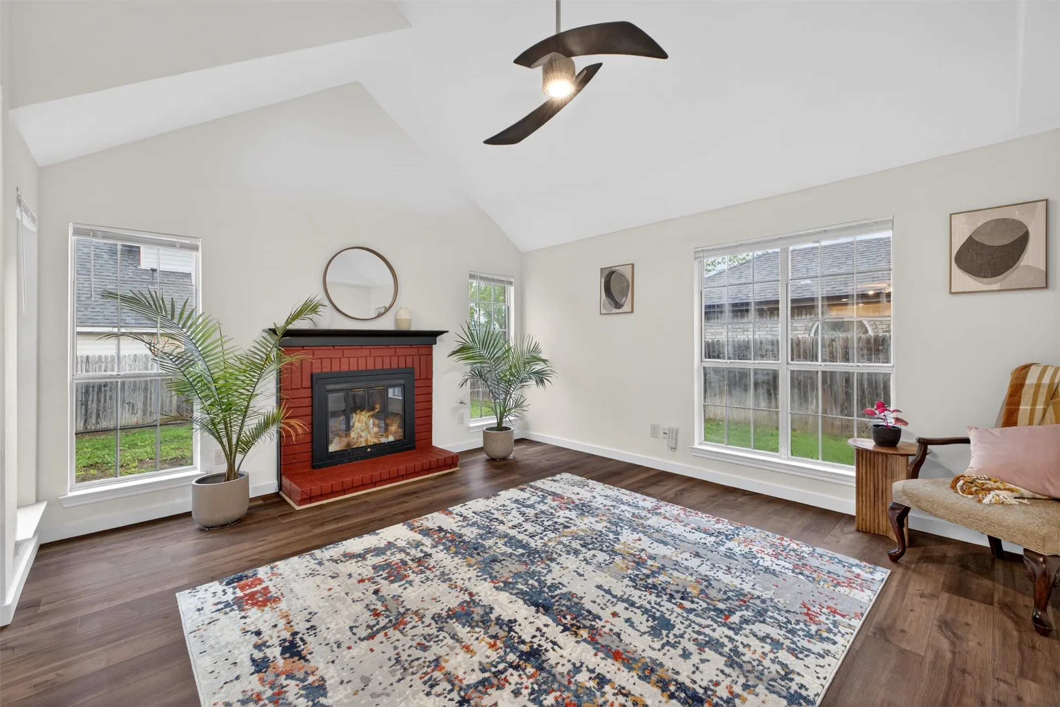 Single Family Residence For Sale in Tarrant County , 5512 Turtle River Court, Fort Worth, Texas 76137, 4 Bedroom, 3 Bathroom, 2 Garage spaces, 2,336 Sqft, built in 1989, mls#21378230, Real Estate Agent in Fort Worth, Homes For Sale in Tarrant county, Homes For Sale in Fort Worth, Realtor in Fort Worth Texas, Real Estate Brokerage Independent Realty Texas, Luminita Cordes Realtor