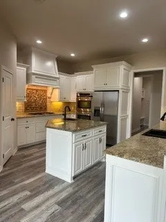 Single Family Residence For Sale in Navarro County , 129 Turnberry Lane, Corsicana, Texas 75110, 4 Bedroom, 4 Bathroom, 3 Garage spaces, 2,900 Sqft, built in 2013, mls#21378089, Real Estate Agent in Corsicana, Homes For Sale in Navarro county, Homes For Sale in Corsicana, Realtor in Corsicana Texas, Real Estate Brokerage Independent Realty Texas, Luminita Cordes Realtor