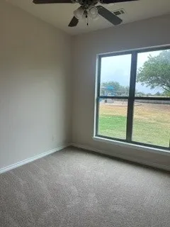 Single Family Residence For Sale in Navarro County , 129 Turnberry Lane, Corsicana, Texas 75110, 4 Bedroom, 4 Bathroom, 3 Garage spaces, 2,900 Sqft, built in 2013, mls#21378089, Real Estate Agent in Corsicana, Homes For Sale in Navarro county, Homes For Sale in Corsicana, Realtor in Corsicana Texas, Real Estate Brokerage Independent Realty Texas, Luminita Cordes Realtor