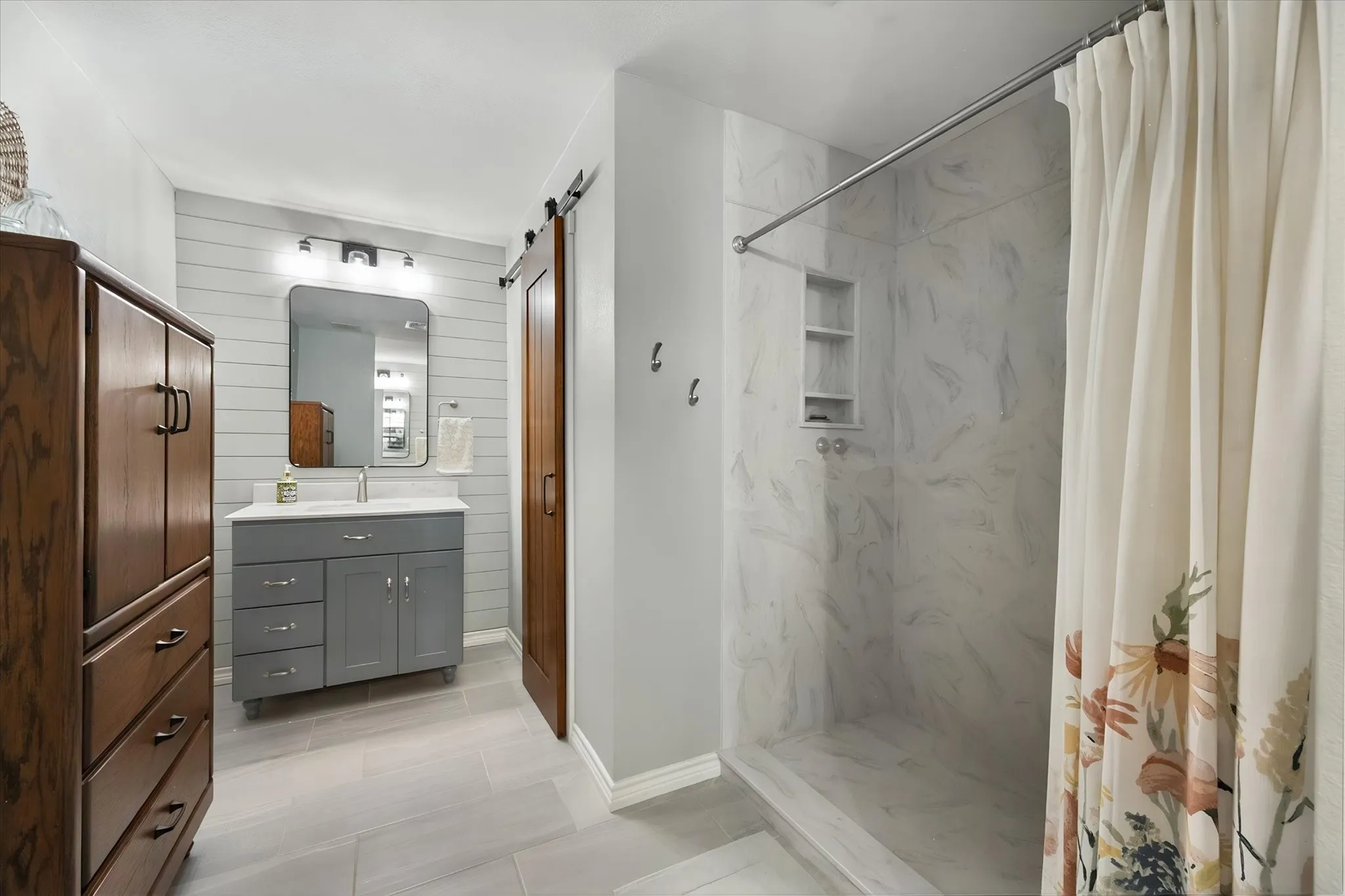 Walk-in shower