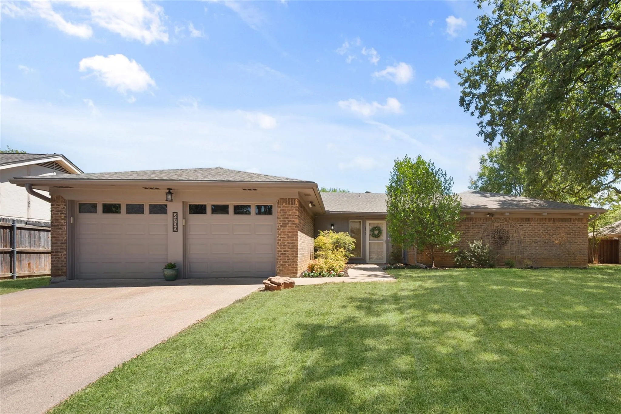2709 Burnwood Ct