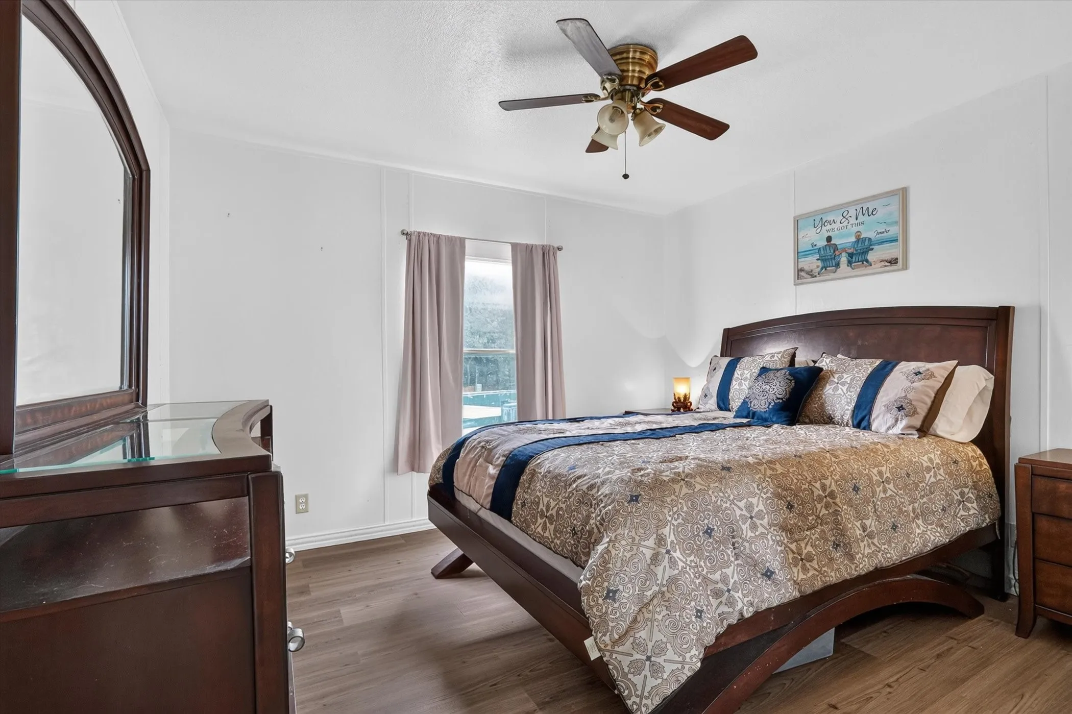 Mobile Home For Sale in Tarrant County , 2032 Dorothy Drive, Burleson, Texas 76028, 3 Bedroom, 2 Bathroom, Garage spaces, 1,568 Sqft, built in 2007, mls#21357895, Real Estate Agent in Burleson, Homes For Sale in Tarrant county, Homes For Sale in Burleson, Realtor in Burleson Texas, Real Estate Brokerage Independent Realty Texas, Luminita Cordes Realtor