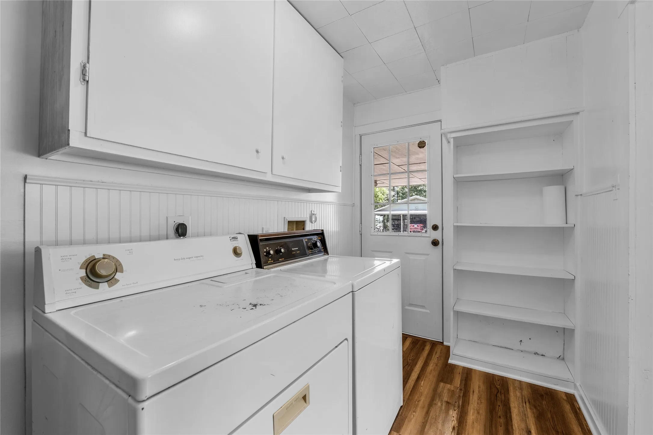 Single Family Residence For Sale in Bosque County , 279 County Road 1710, Clifton, Texas 76634, 3 Bedroom, 3 Bathroom, Garage spaces, 2,906 Sqft, built in 1960, mls#21363994, Real Estate Agent in Clifton, Homes For Sale in Bosque county, Homes For Sale in Clifton, Realtor in Clifton Texas, Real Estate Brokerage Independent Realty Texas, Luminita Cordes Realtor