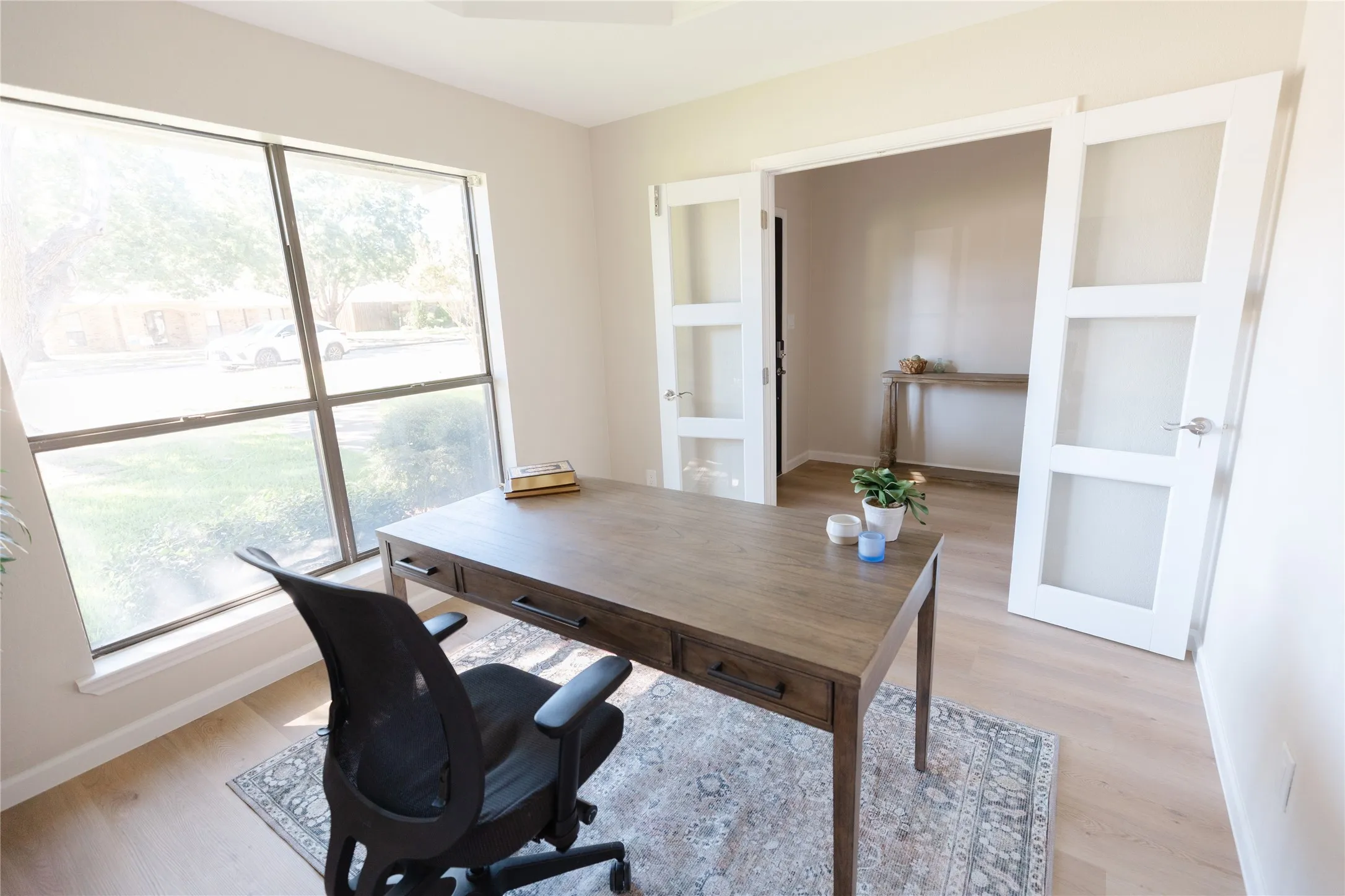 Single Family Residence For Sale in Dallas County , 193 Simmons Drive, Coppell, Texas 75019, 3 Bedroom, 2 Bathroom, 2 Garage spaces, 1,855 Sqft, built in 1983, mls#21376366, Real Estate Agent in Coppell, Homes For Sale in Dallas county, Homes For Sale in Coppell, Realtor in Coppell Texas, Real Estate Brokerage Independent Realty Texas, Luminita Cordes Realtor