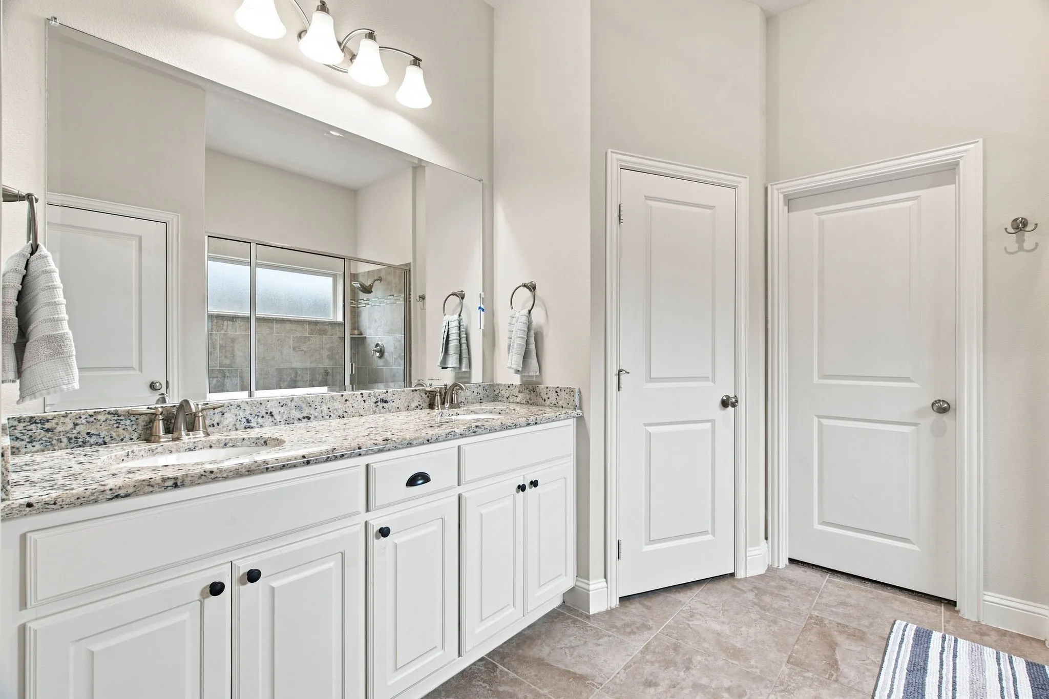 Single Family Residence For Sale in Collin County , 3525 Charleston Drive, Melissa, Texas 75454, 4 Bedroom, 3 Bathroom, 2 Garage spaces, 2,796 Sqft, built in 2018, mls#21377523, Real Estate Agent in Melissa, Homes For Sale in Collin county, Homes For Sale in Melissa, Realtor in Melissa Texas, Real Estate Brokerage Independent Realty Texas, Luminita Cordes Realtor
