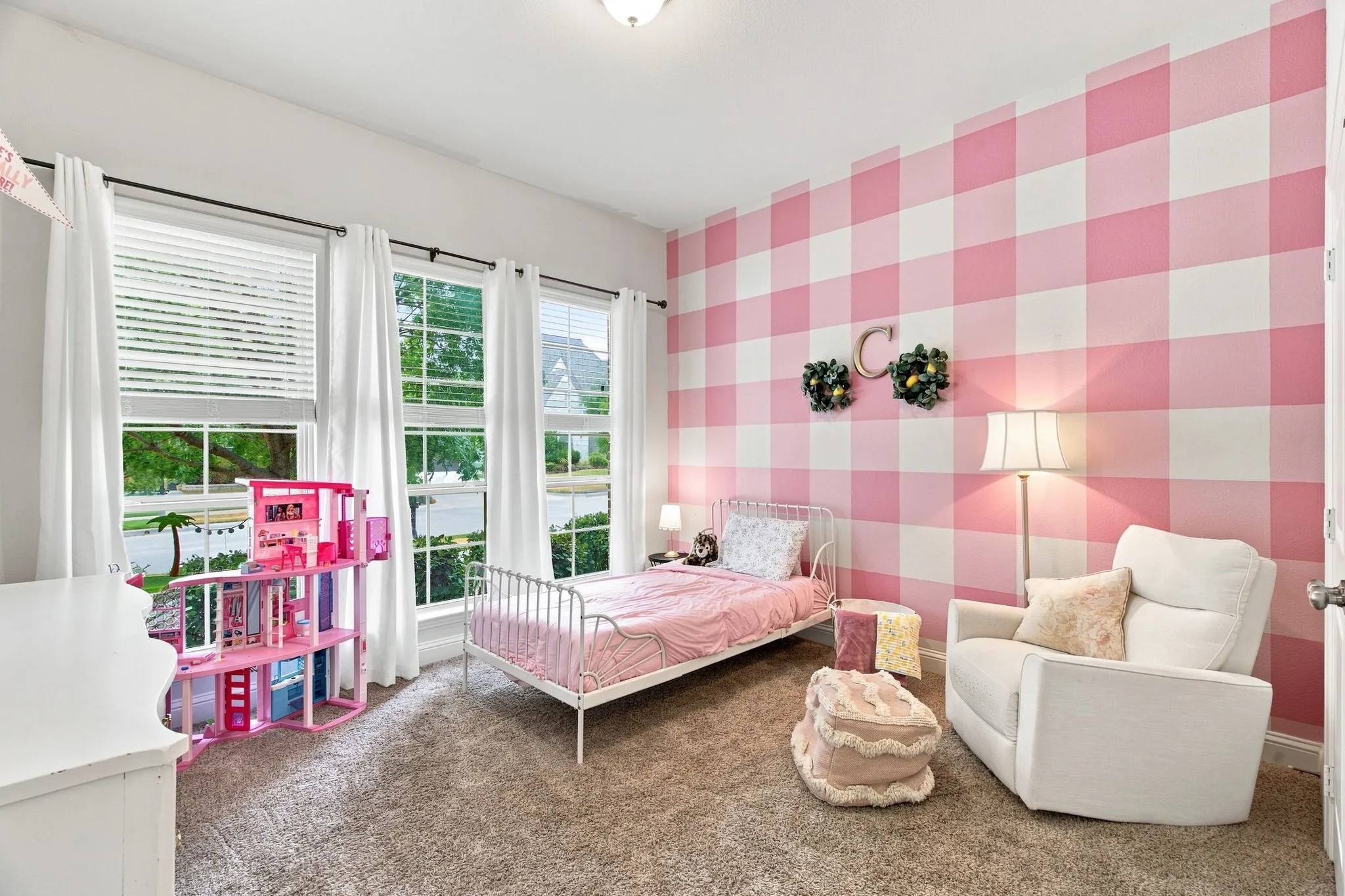 Single Family Residence For Sale in Collin County , 3525 Charleston Drive, Melissa, Texas 75454, 4 Bedroom, 3 Bathroom, 2 Garage spaces, 2,796 Sqft, built in 2018, mls#21377523, Real Estate Agent in Melissa, Homes For Sale in Collin county, Homes For Sale in Melissa, Realtor in Melissa Texas, Real Estate Brokerage Independent Realty Texas, Luminita Cordes Realtor