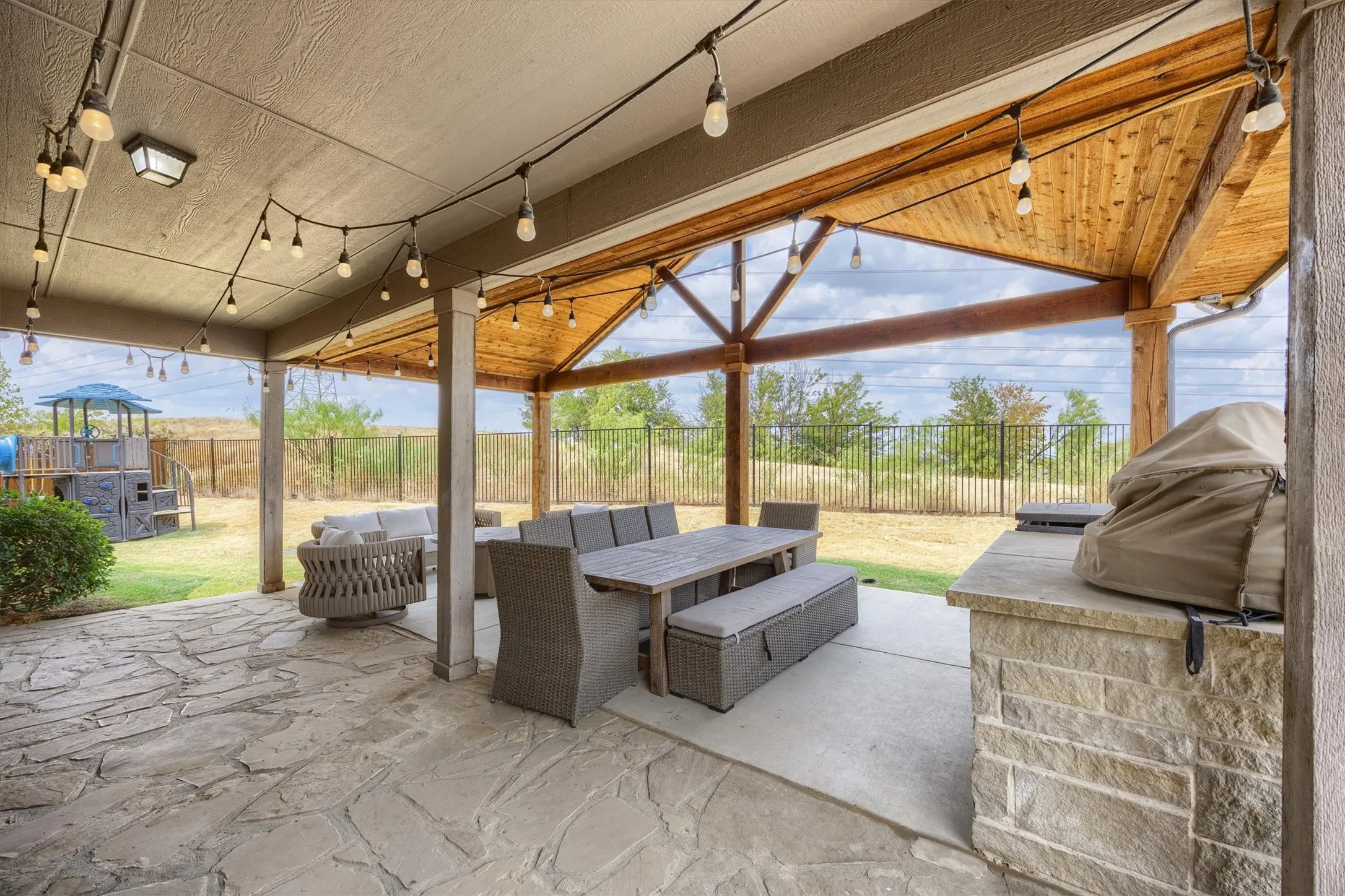 Beautiful nights can be spent on this gorgeous patio with friends, family or just by yourself!
