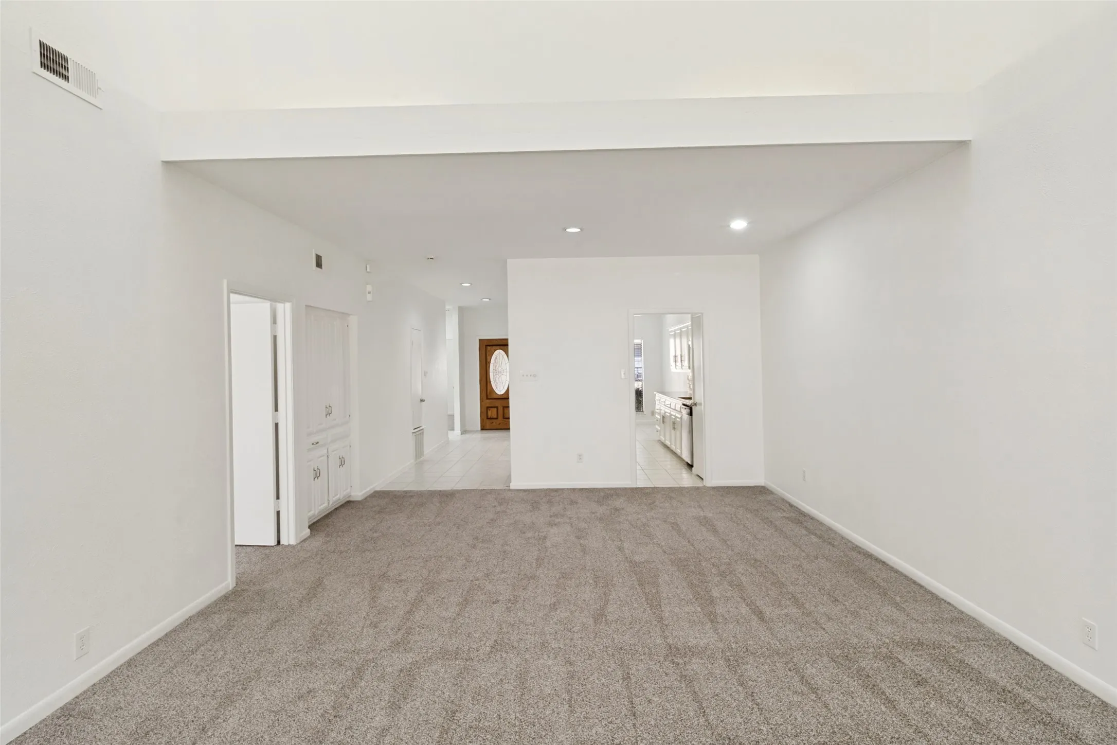 12250 Montego Plaza, Dallas, TX  75230 - www.12250MontegoPlaza.com