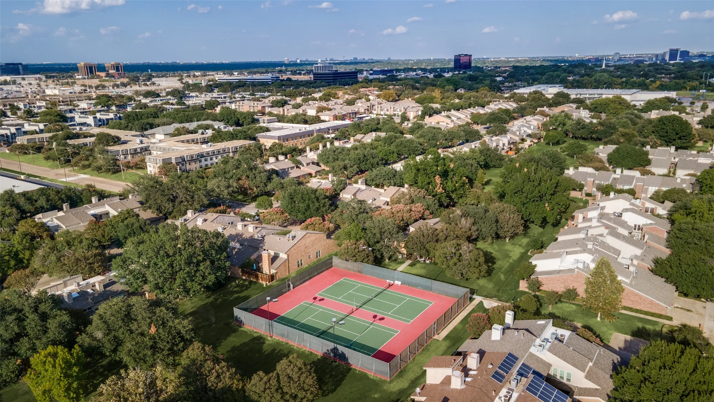 12250 Montego Plaza, Dallas, TX  75230 - www.12250MontegoPlaza.com