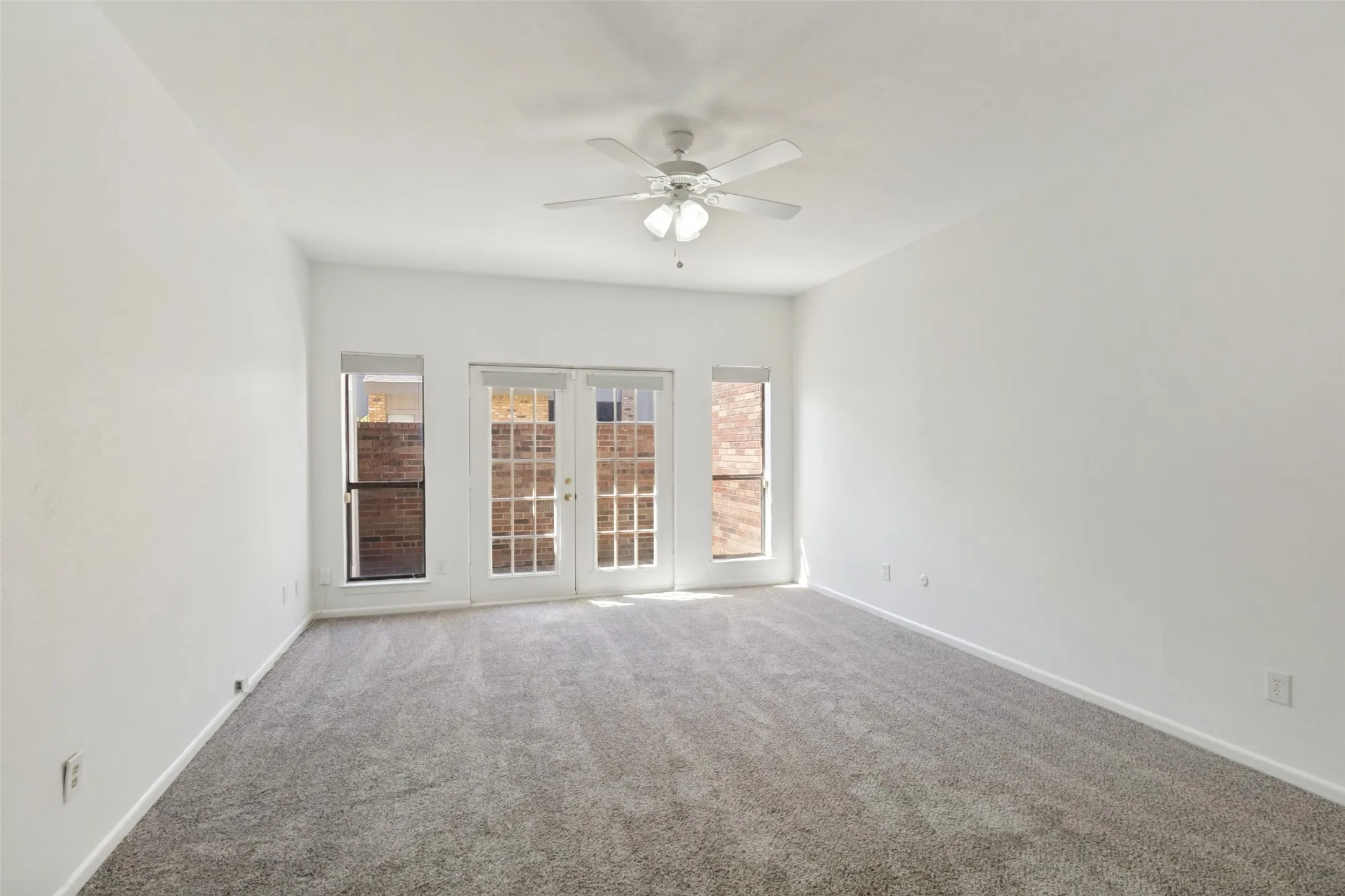 12250 Montego Plaza, Dallas, TX  75230 - www.12250MontegoPlaza.com