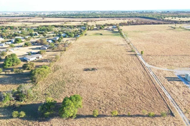 Expansive open land -13.74 acres- with a clear, established perimeter