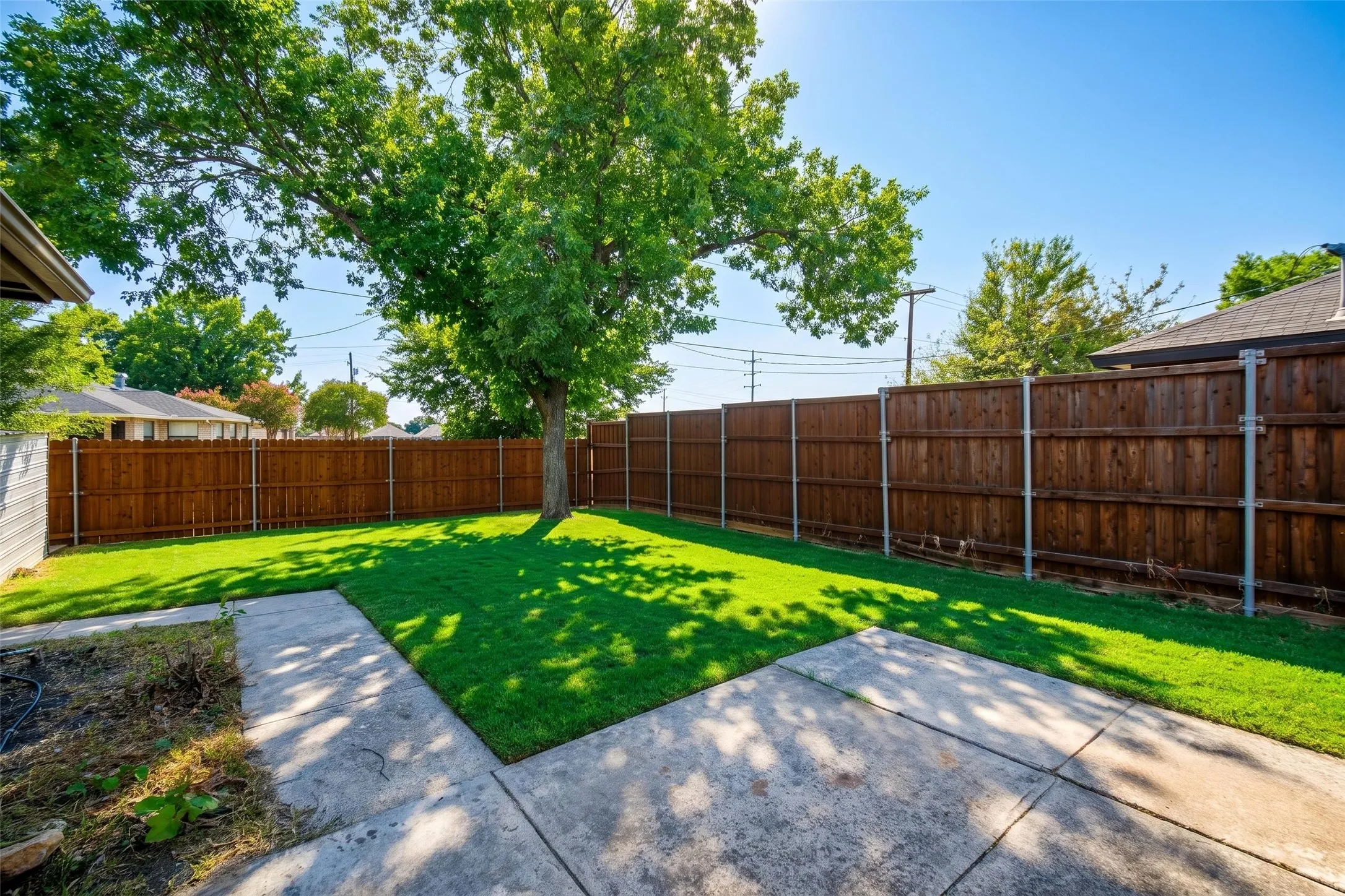 Single Family Residence For Rent in Rockwall County , 9421 Willard Street, Rowlett, Texas 75088, 4 Bedroom, 2 Bathroom, 2 Garage spaces, 2,078 Sqft, built in 1986, mls#21375985, Real Estate Agent in Rowlett, Homes For Rent in Rockwall county, Homes For Rent in Rowlett, Realtor in Rowlett Texas, Real Estate Brokerage Independent Realty Texas, Luminita Cordes Realtor